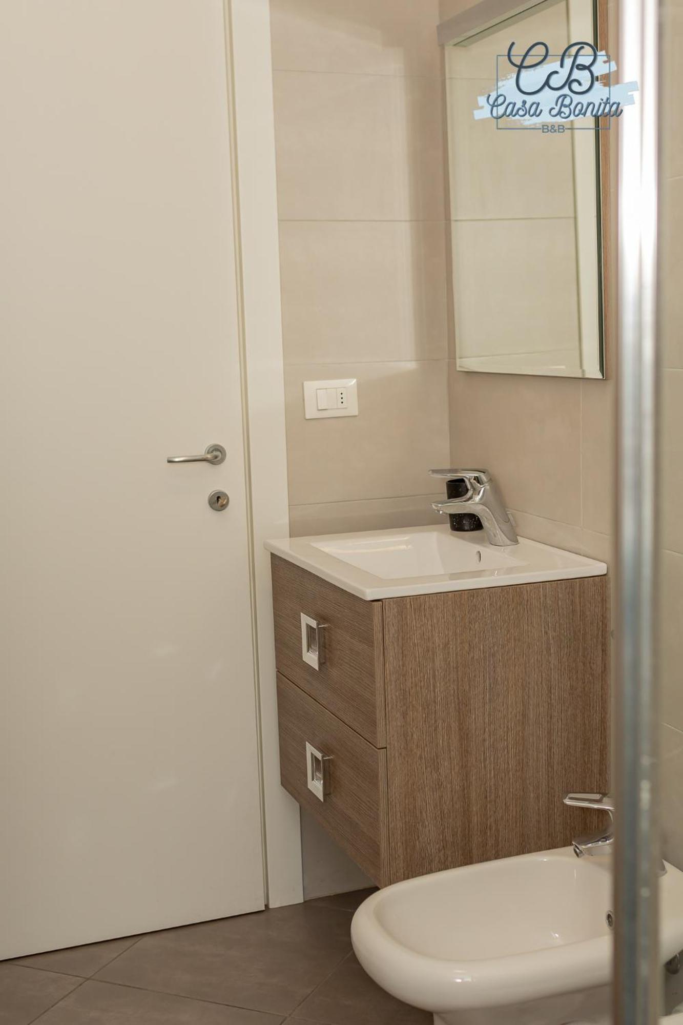 Studio Apartment One Double Bed