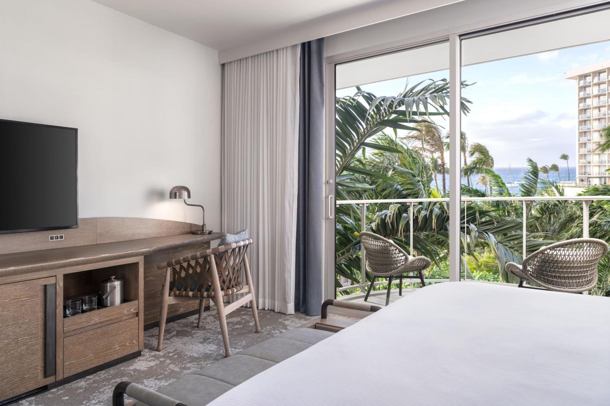 Kukahi  - King Room with Ocean View - Mid Floor,1615381000:JPEG