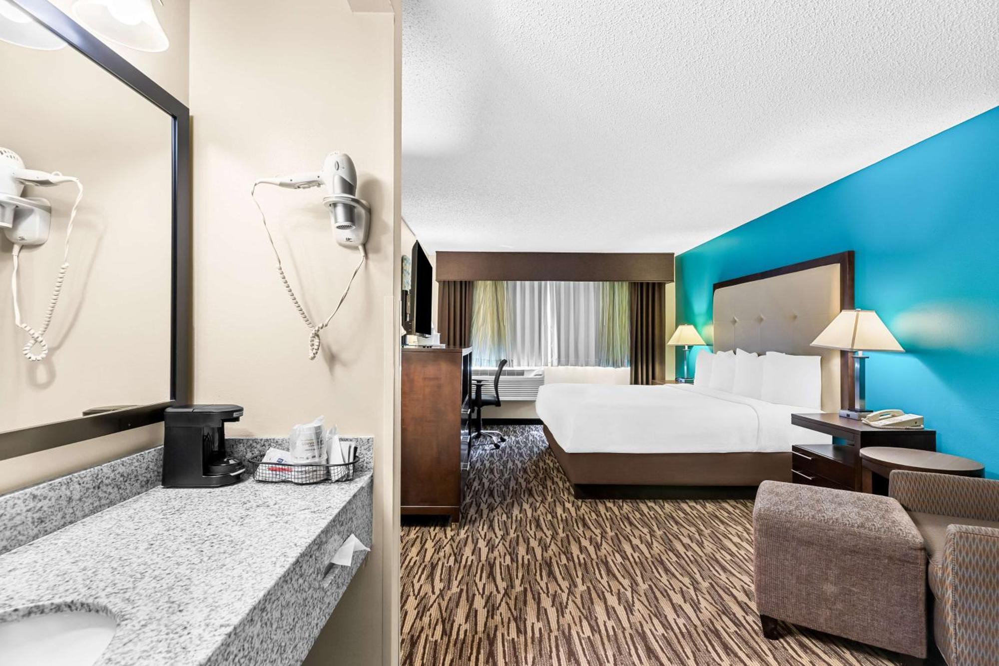 Executive King Room,1615394649:JPEG
