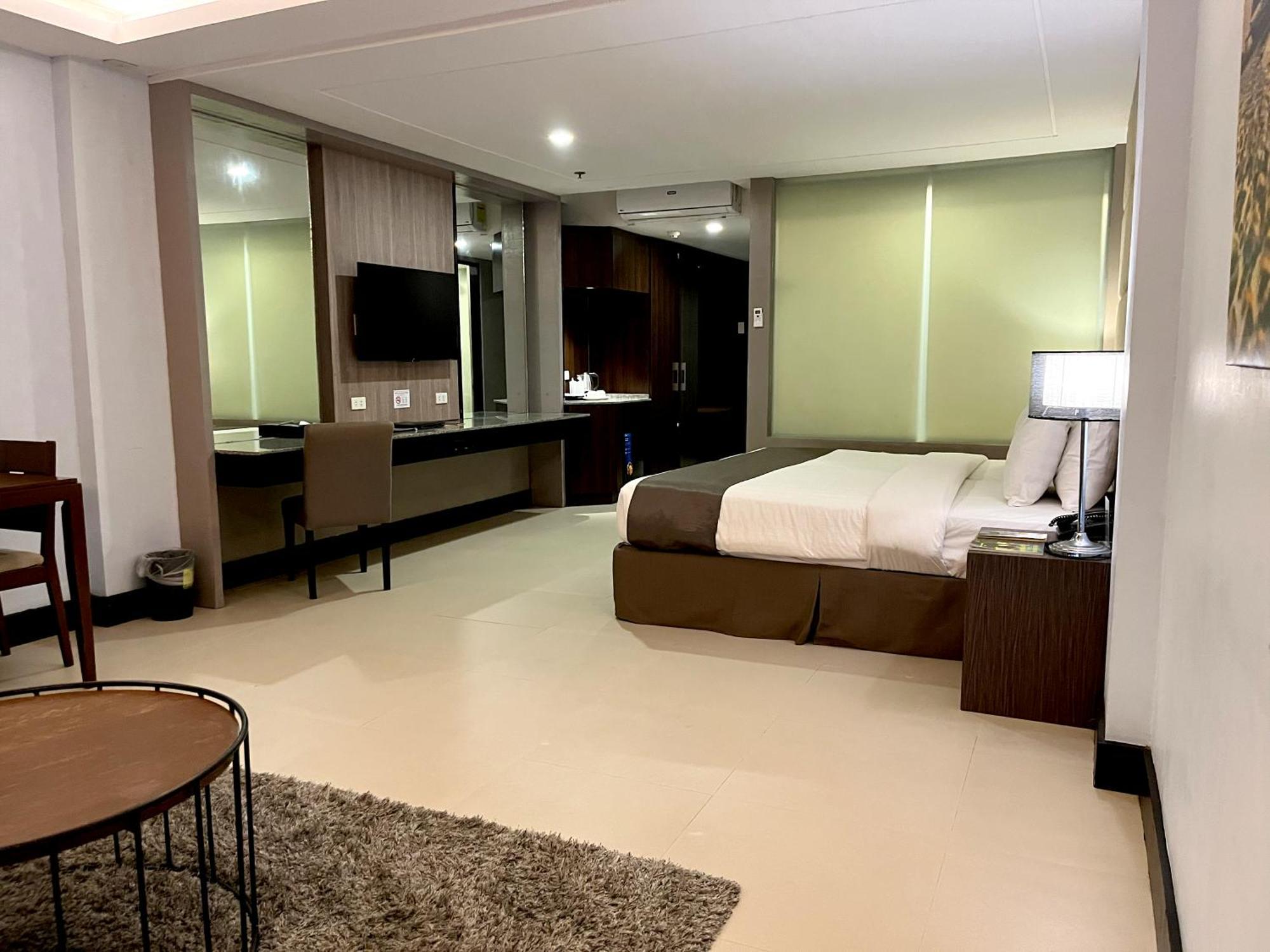 Junior Suite with Balcony