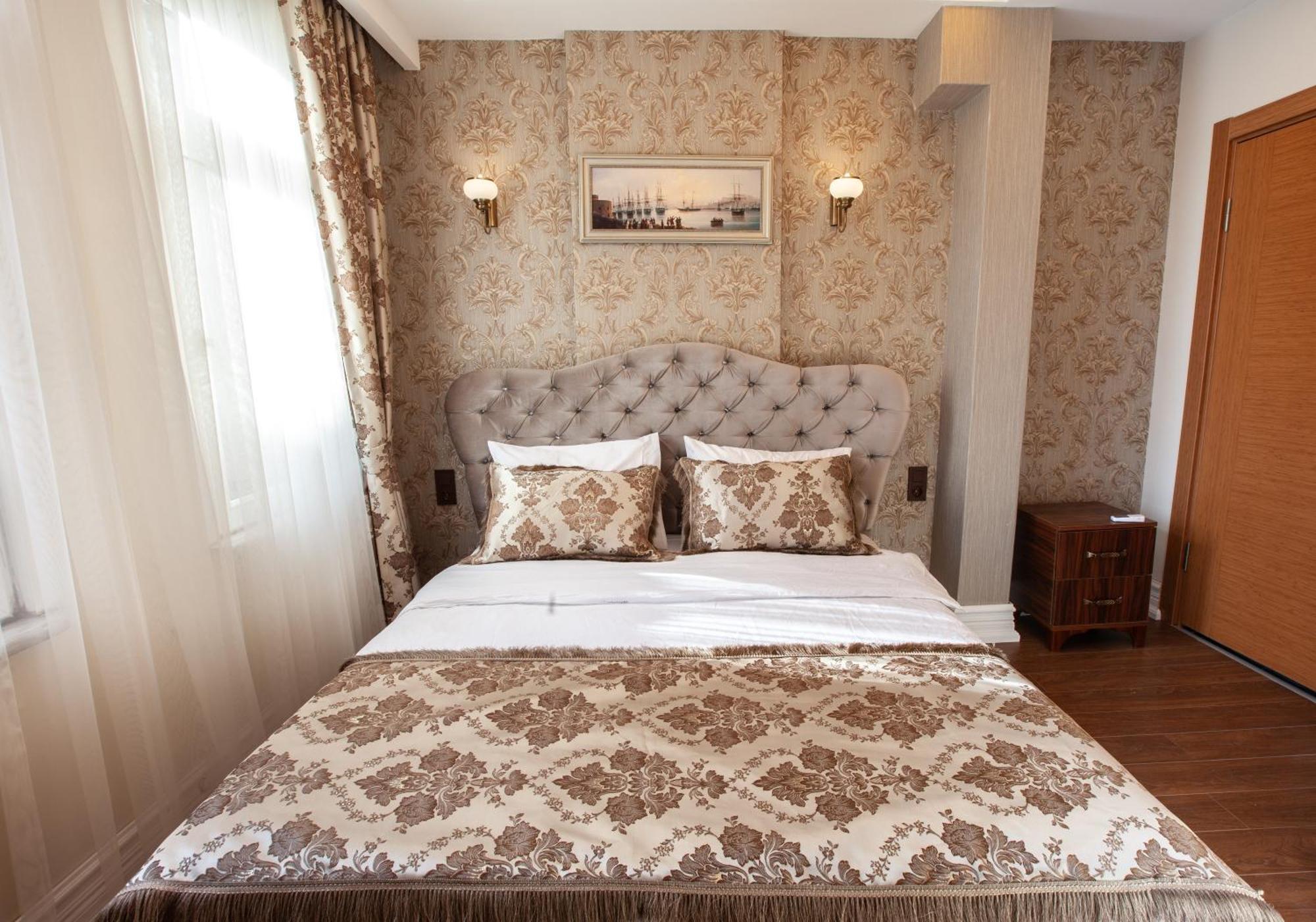 One-Bedroom Suite