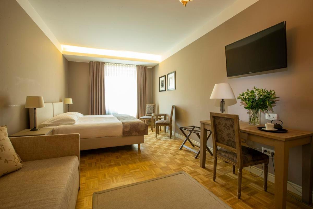 Premium Double Room,1616431060:JPEG