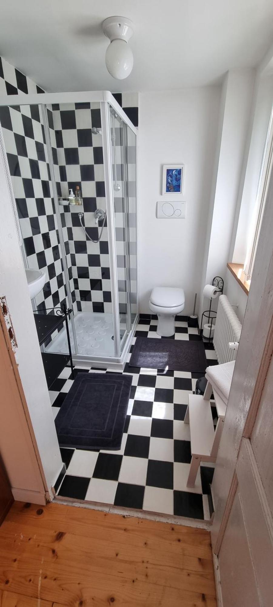 Double Room Private Bathroom