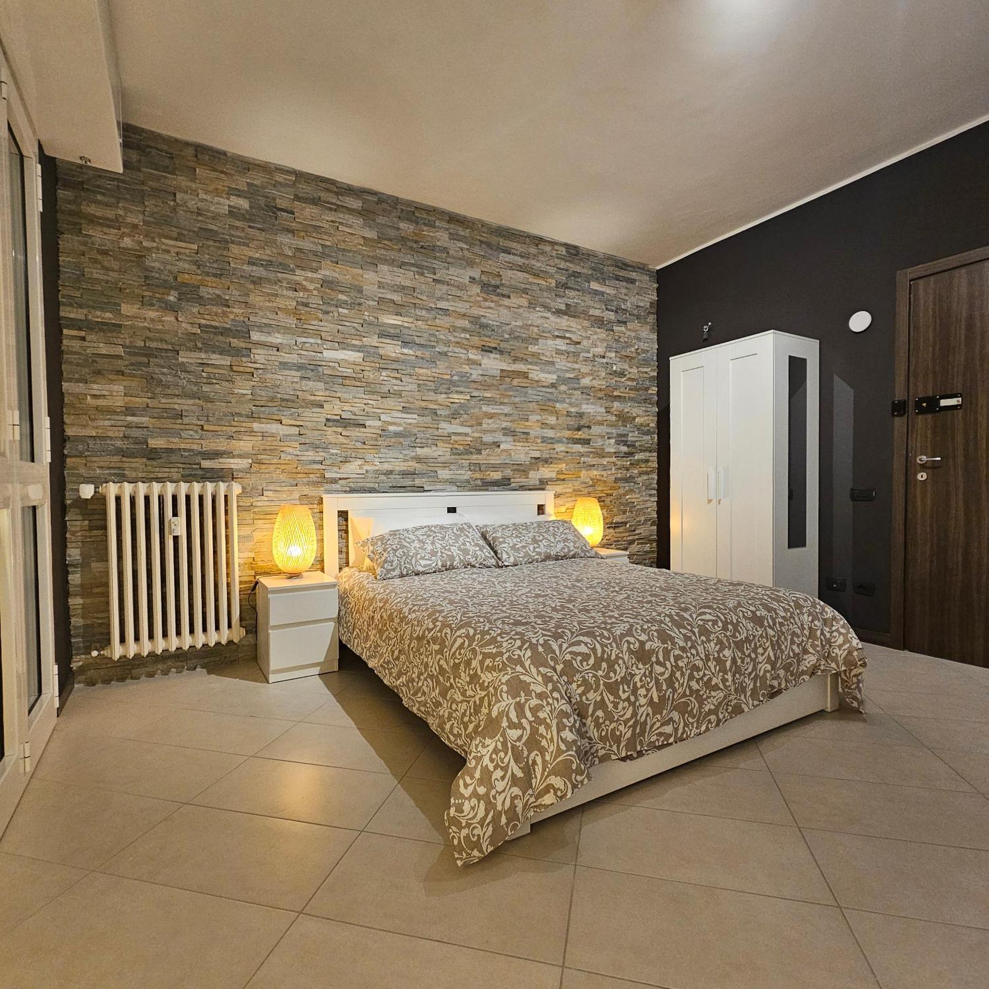 Quadruple Room Private External Bathroom