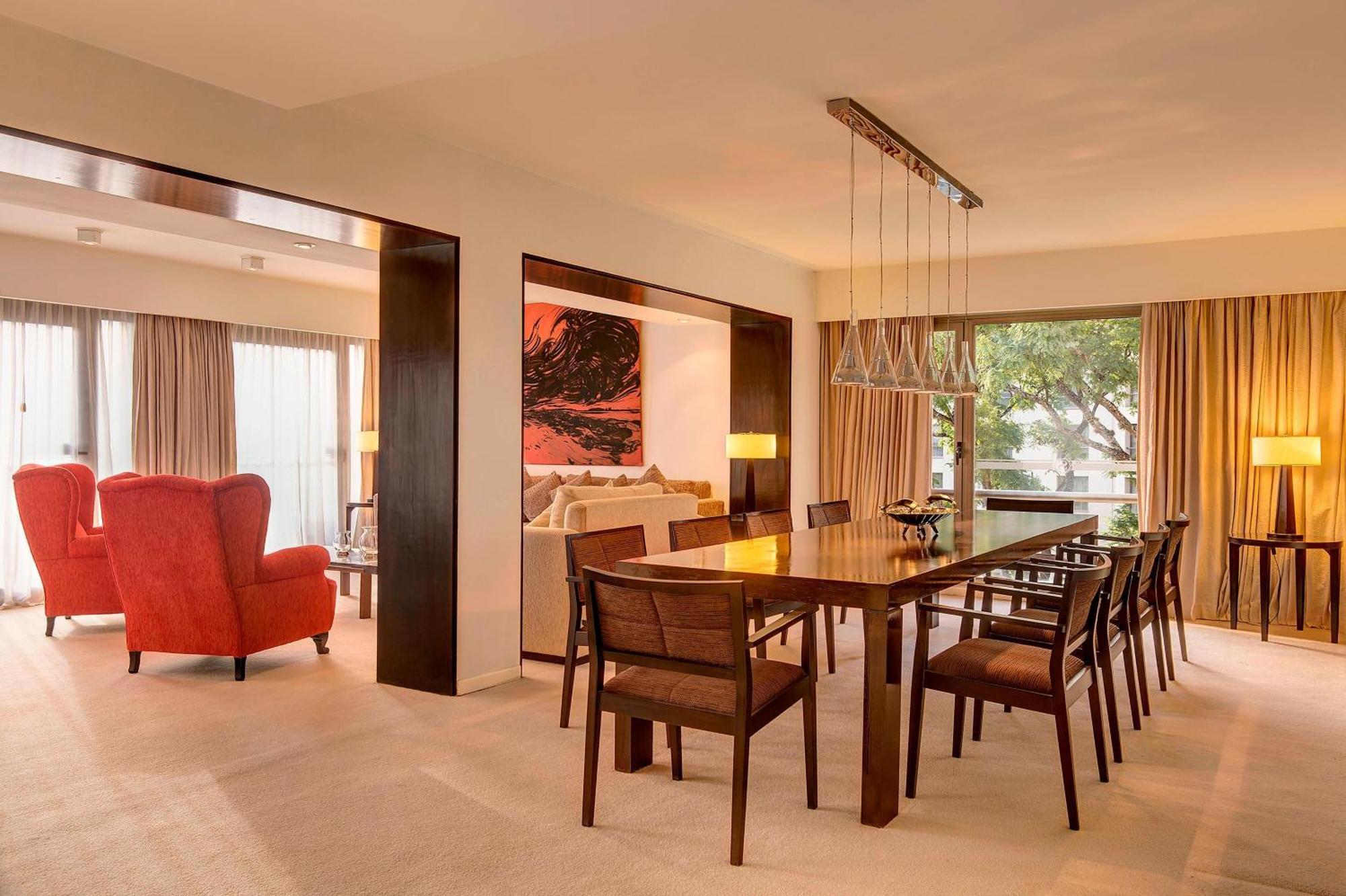 Suite Presidencial con cama extragrande