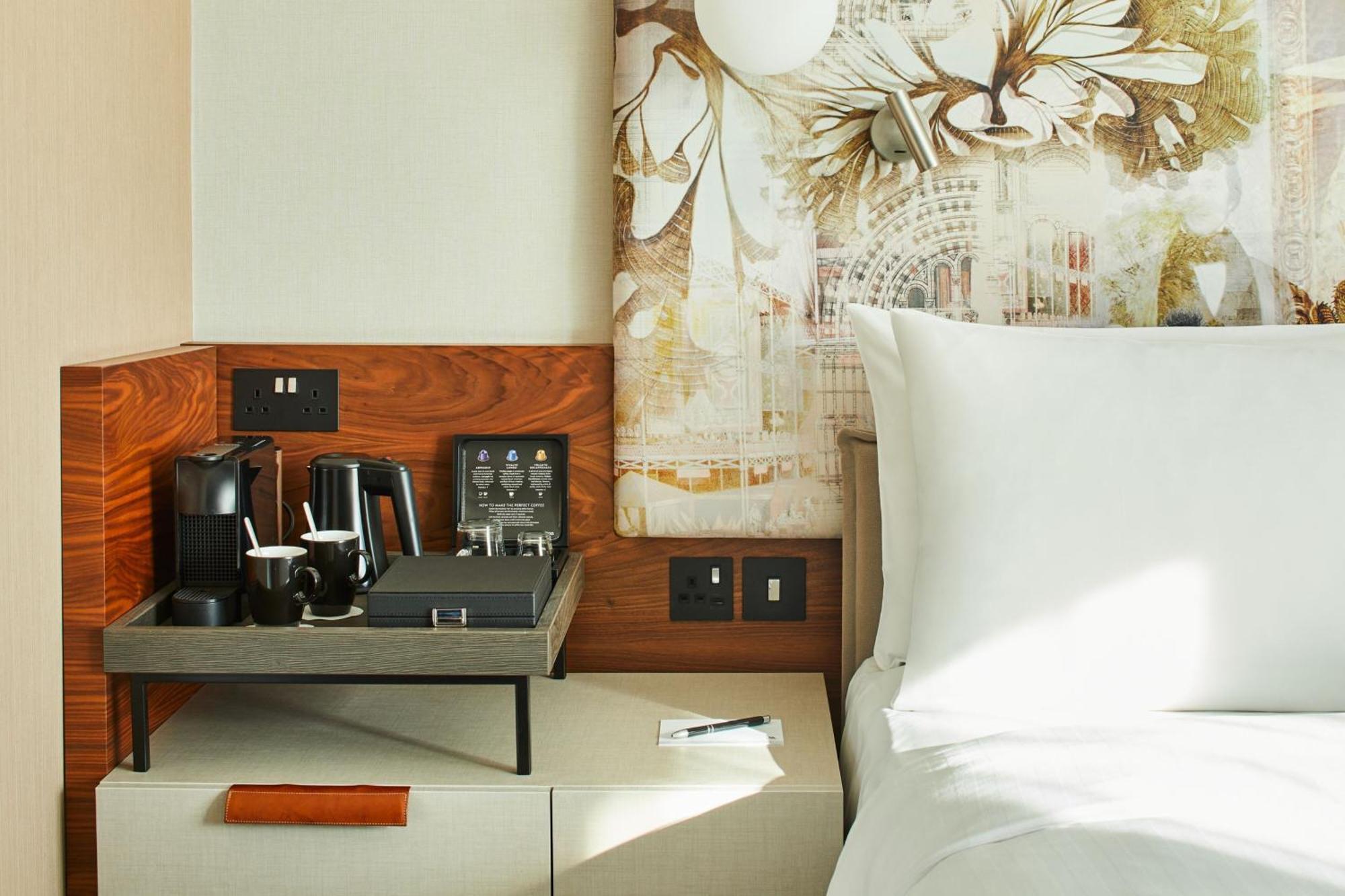 King Executive Room Lounge Access