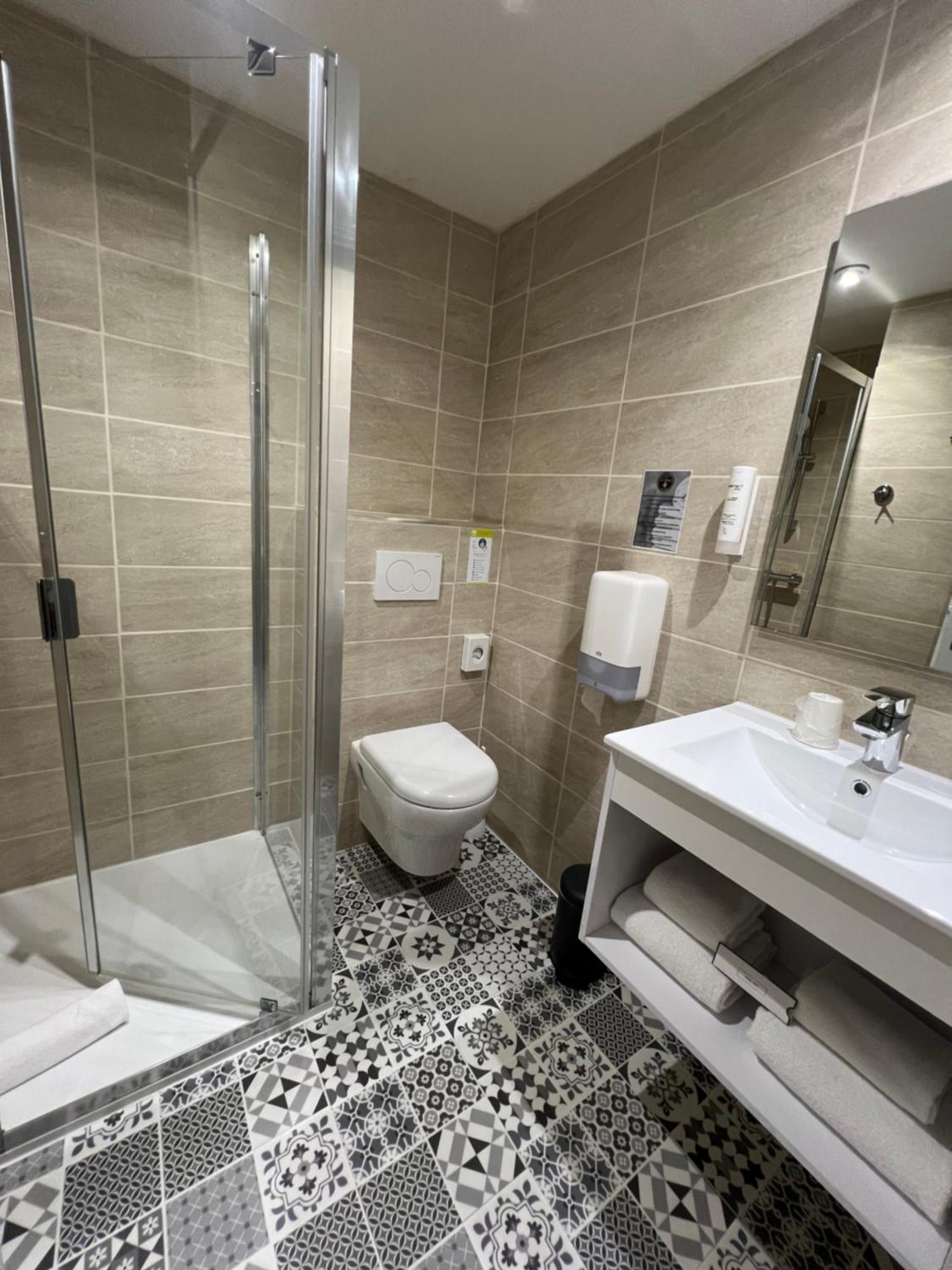 Standard Double or Twin Room