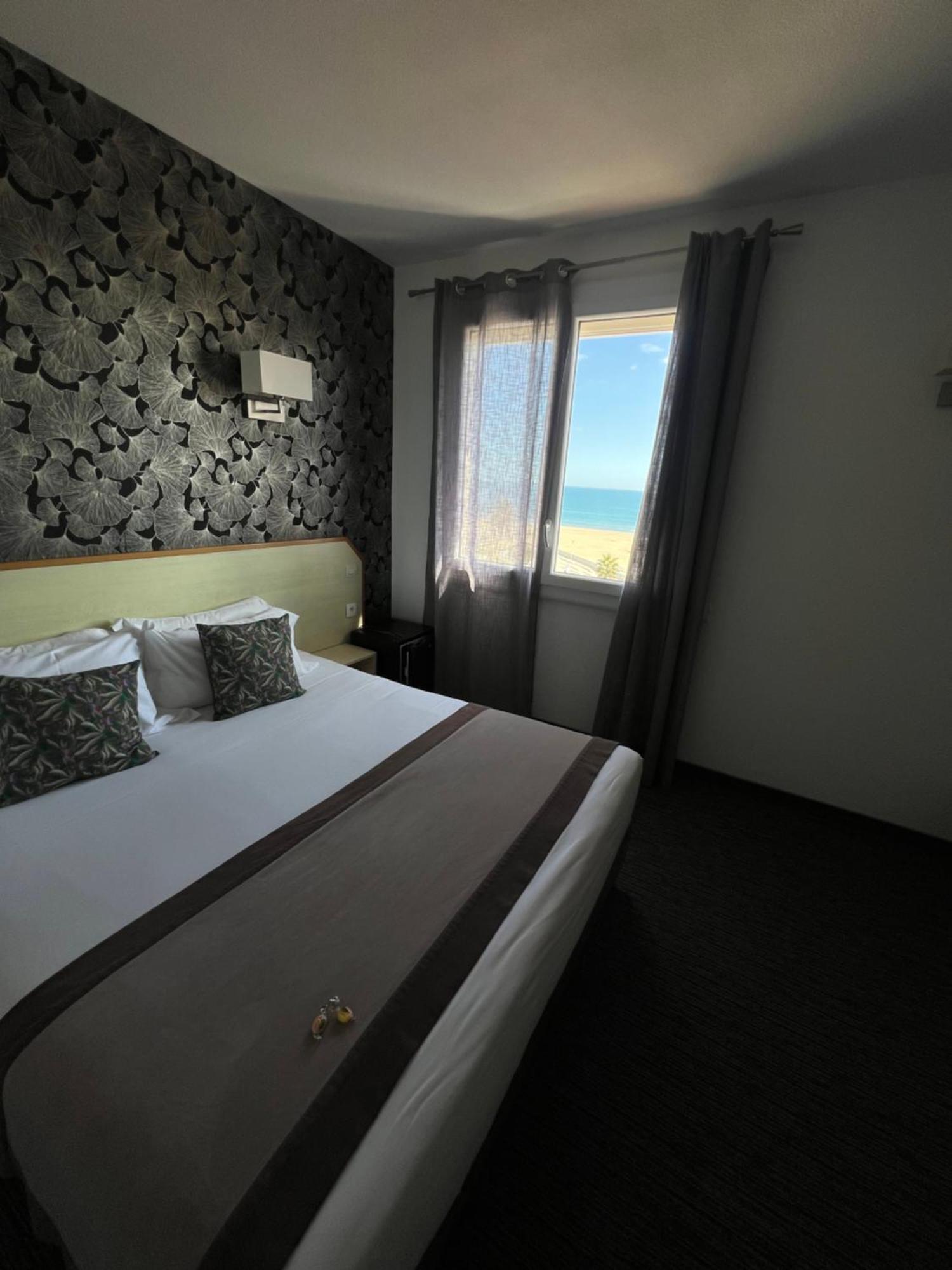 Standard Double or Twin Room Balcony