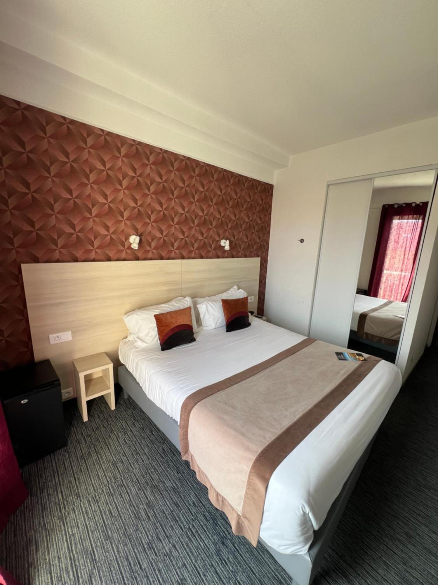 Standard Double or Twin Room