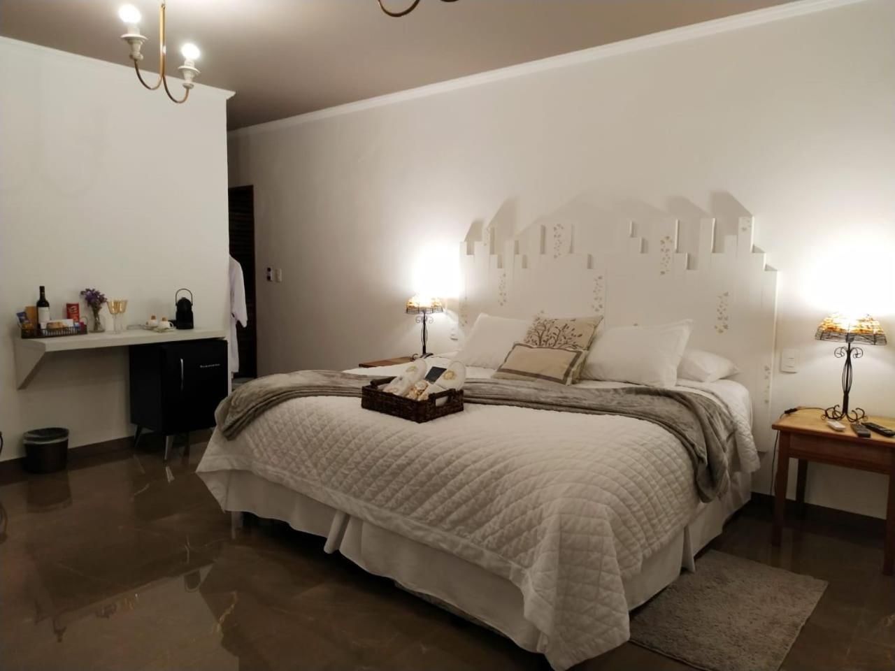 King Suite Spa Bath
