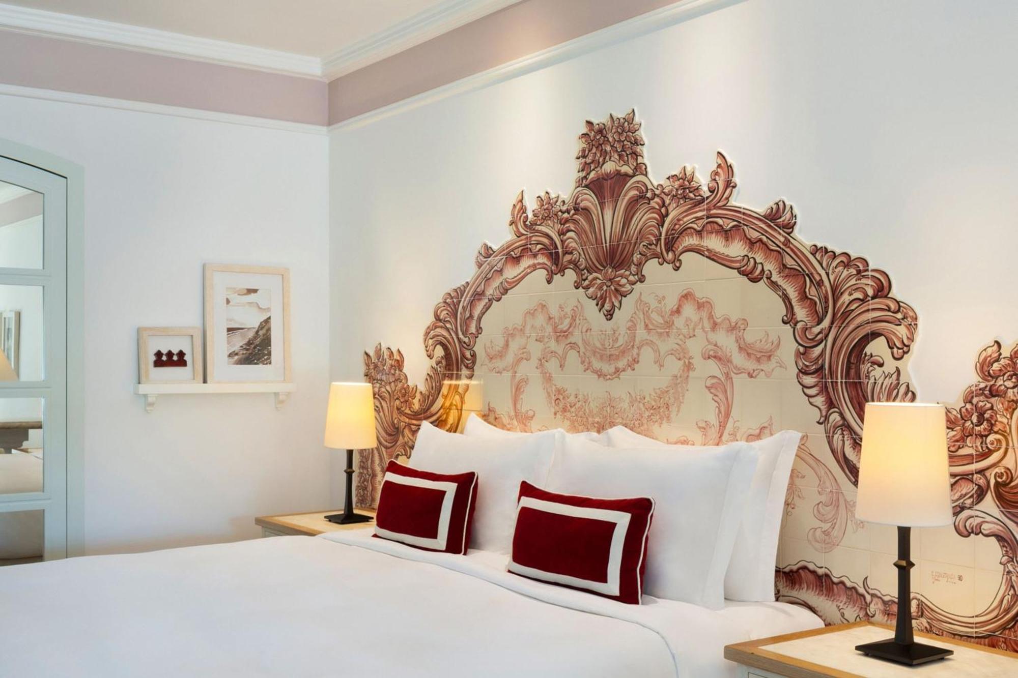 Grand Deluxe Queen Room Ocean View