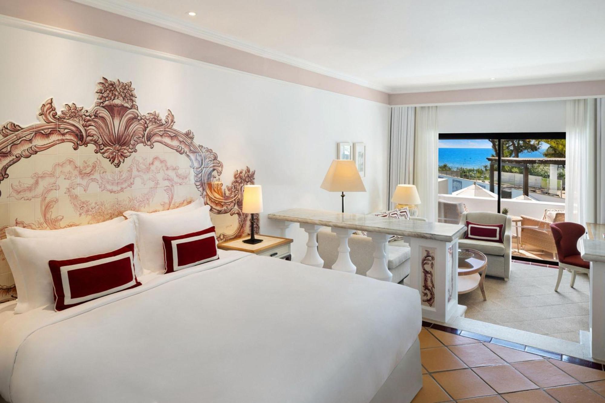 Grand Deluxe Queen Room Ocean View