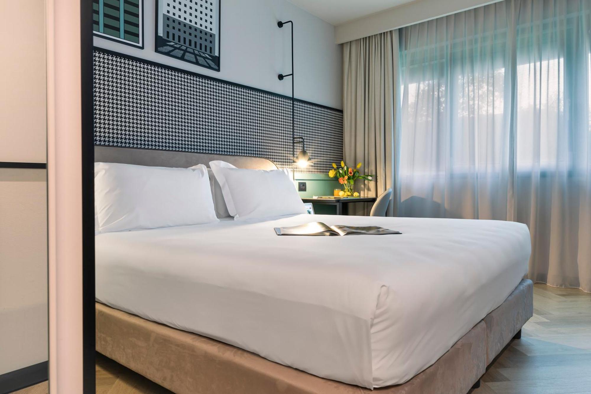 Prestige Accessible Double Room