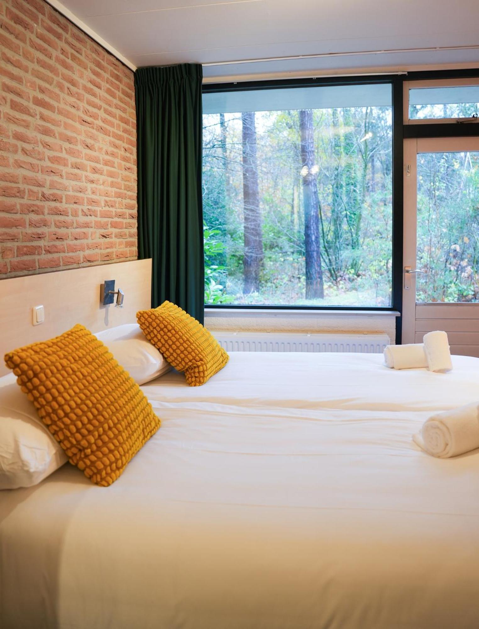 Classic Double Room,1629915709:JPEG