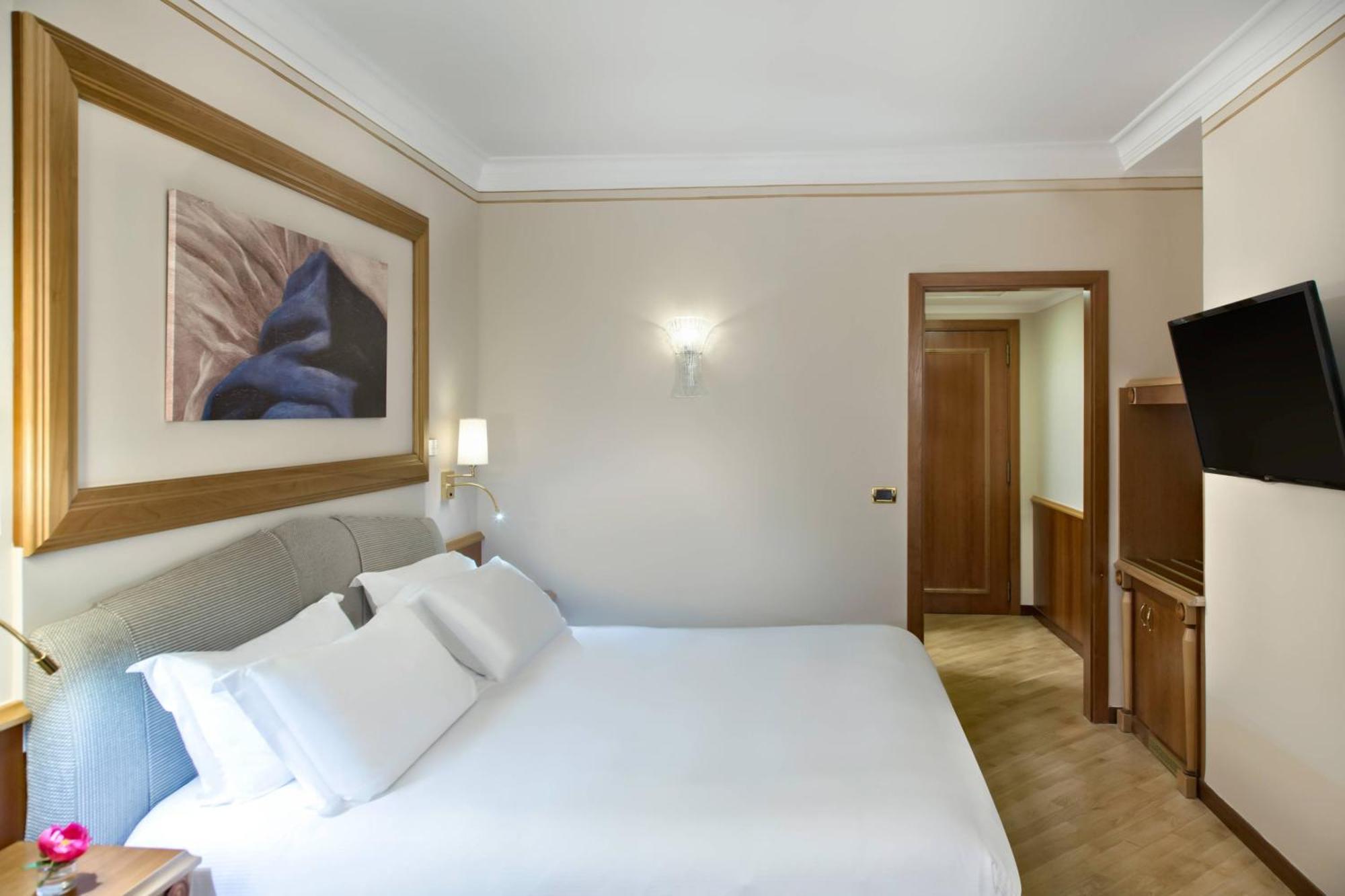 Superior King Room High Floor