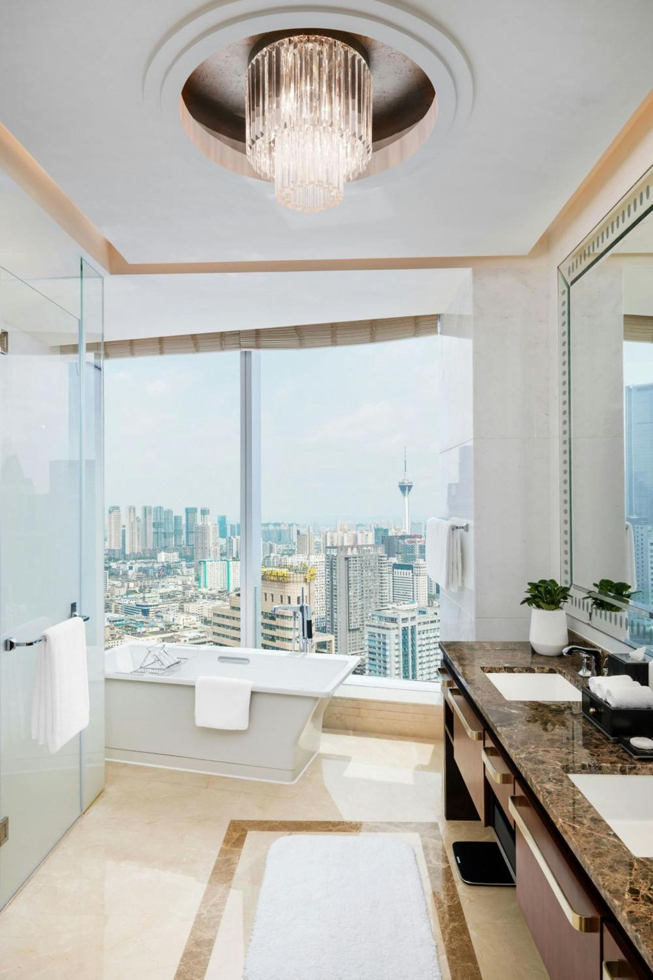 Manhattan Suite One-Bedroom King Suite