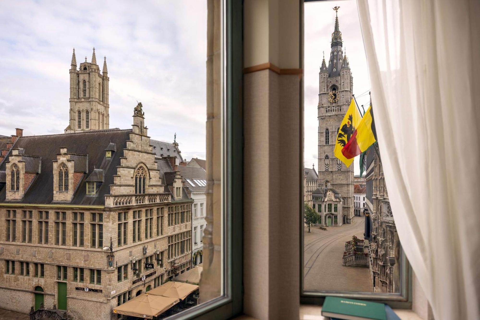 Superior Room View