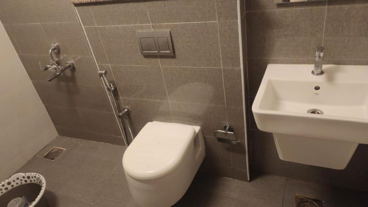 Single Room,1644567289:JPEG