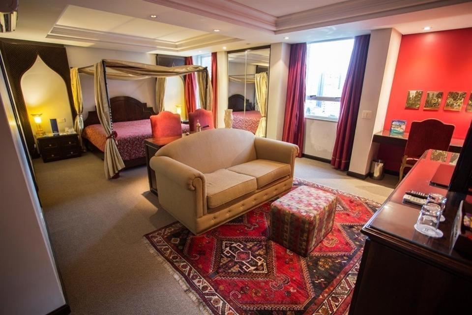 Suite