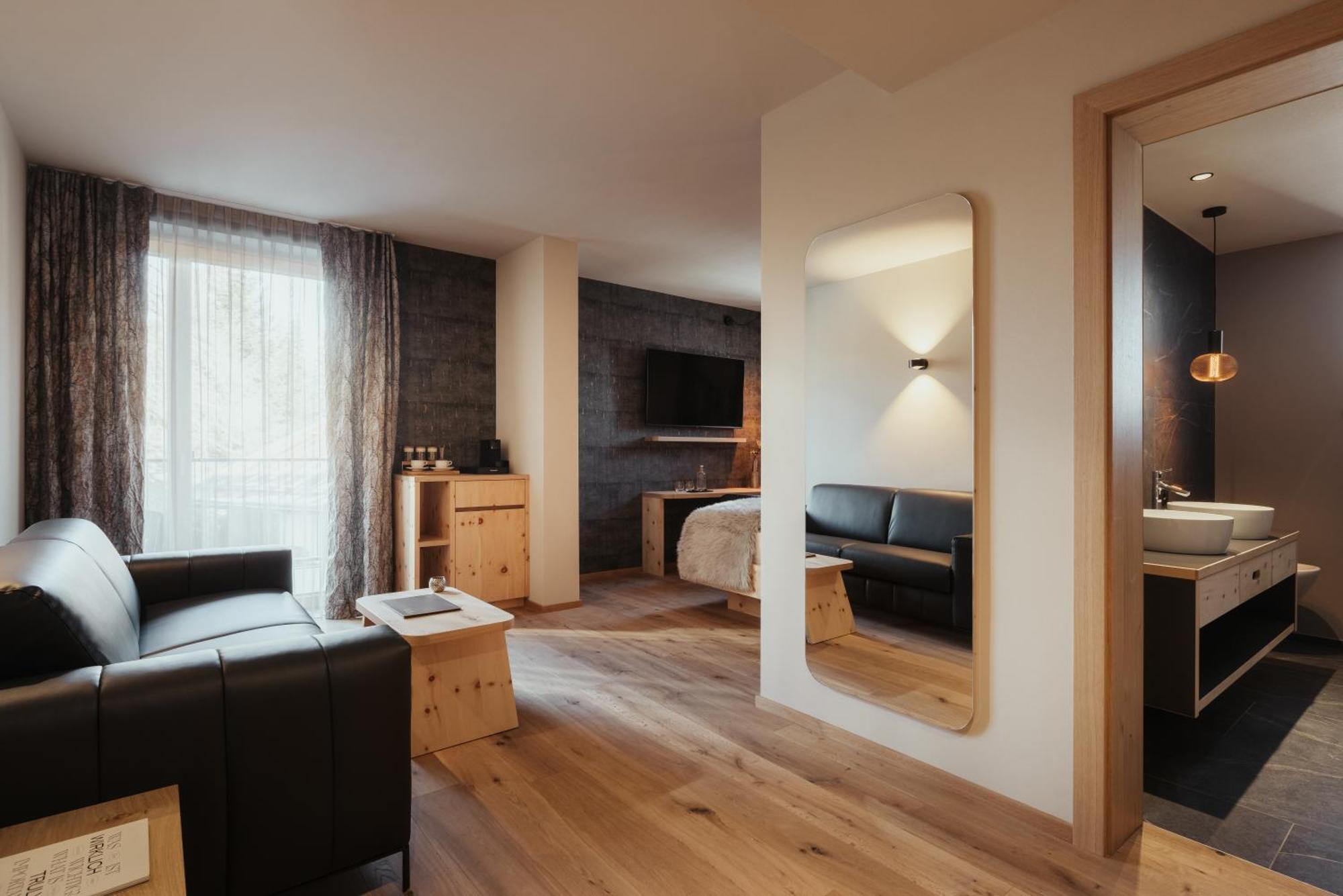 Junior Suite Balcony