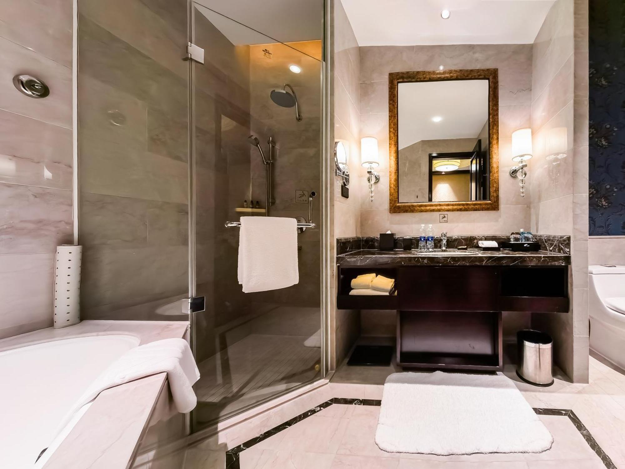 King Room Grand View