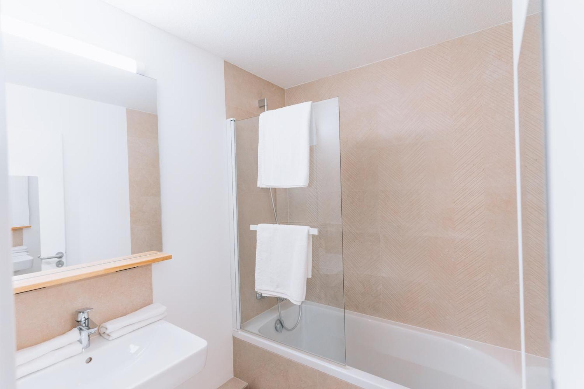 Family Duplex (4-6 persons),1641728593:JPEG