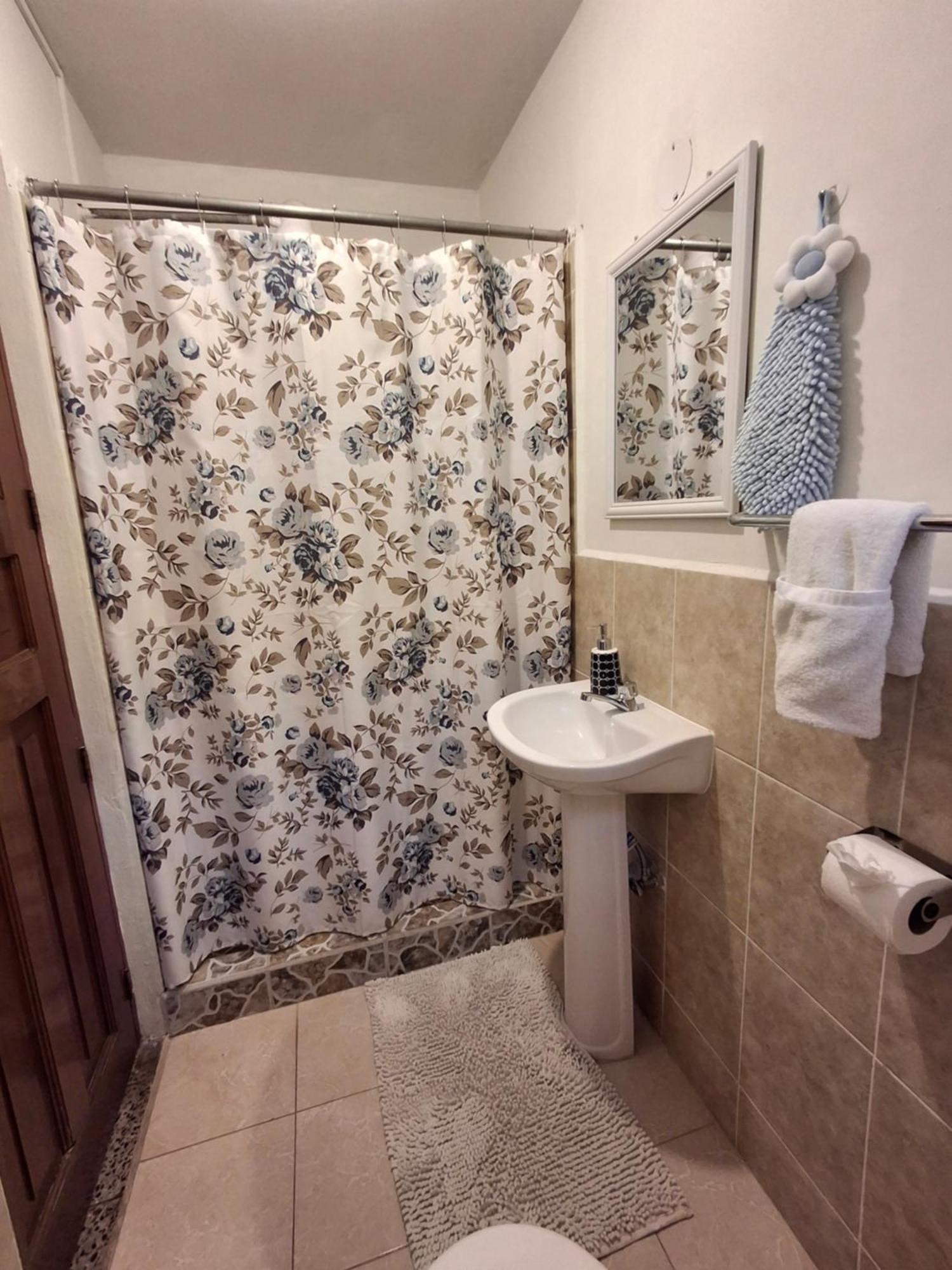 Quadruple Room Private External Bathroom