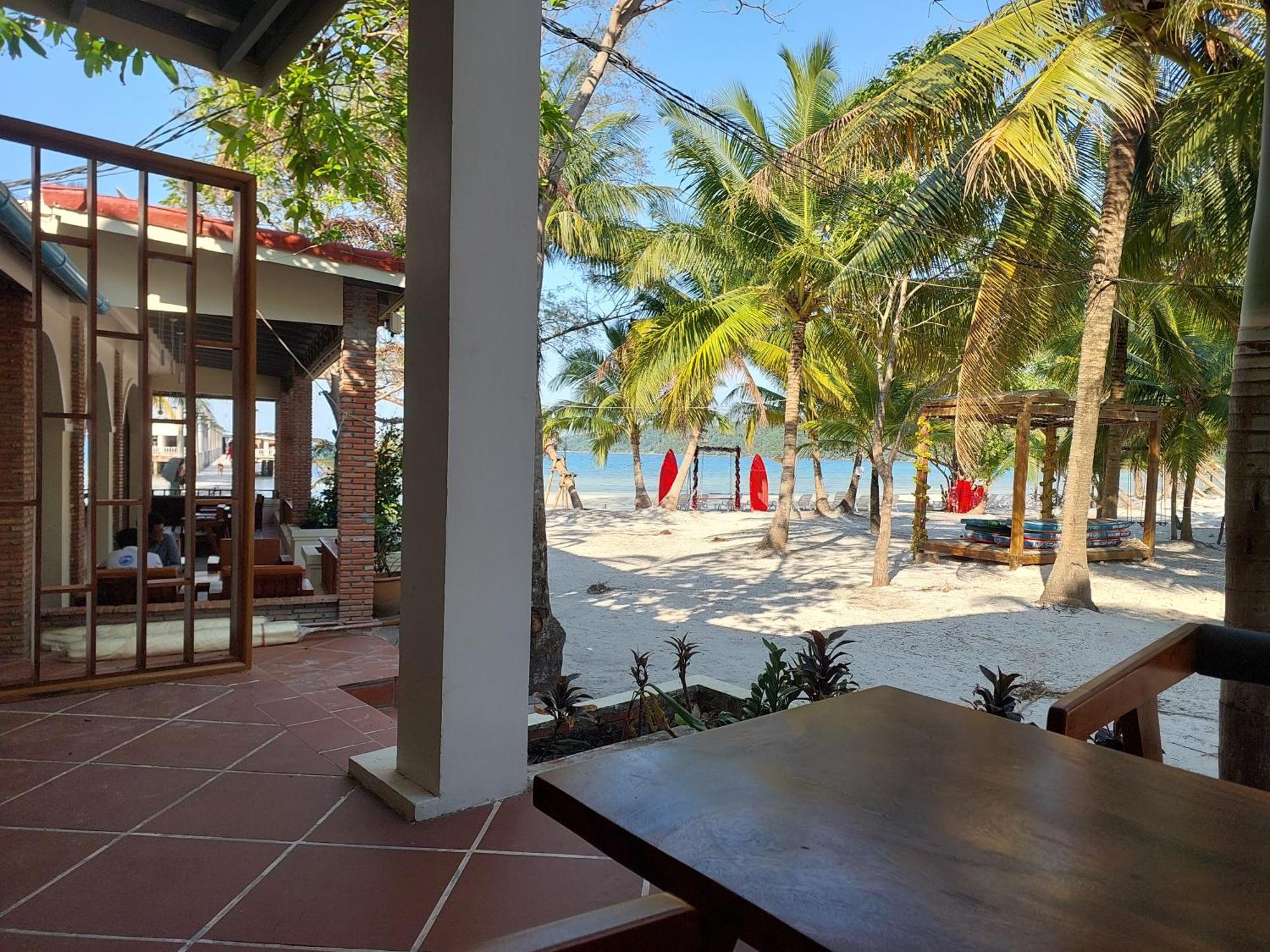 Quadruple Room with Sea View