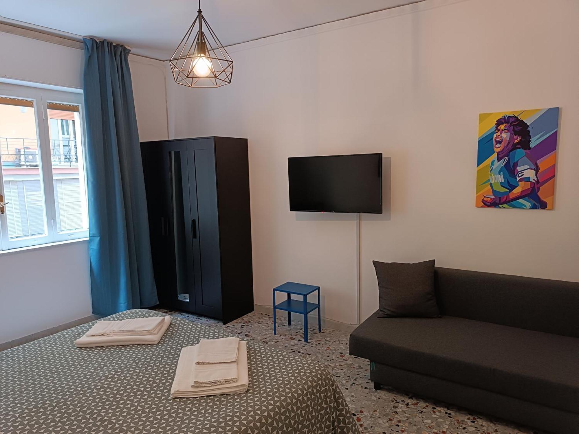 Double Room Private External Bathroom