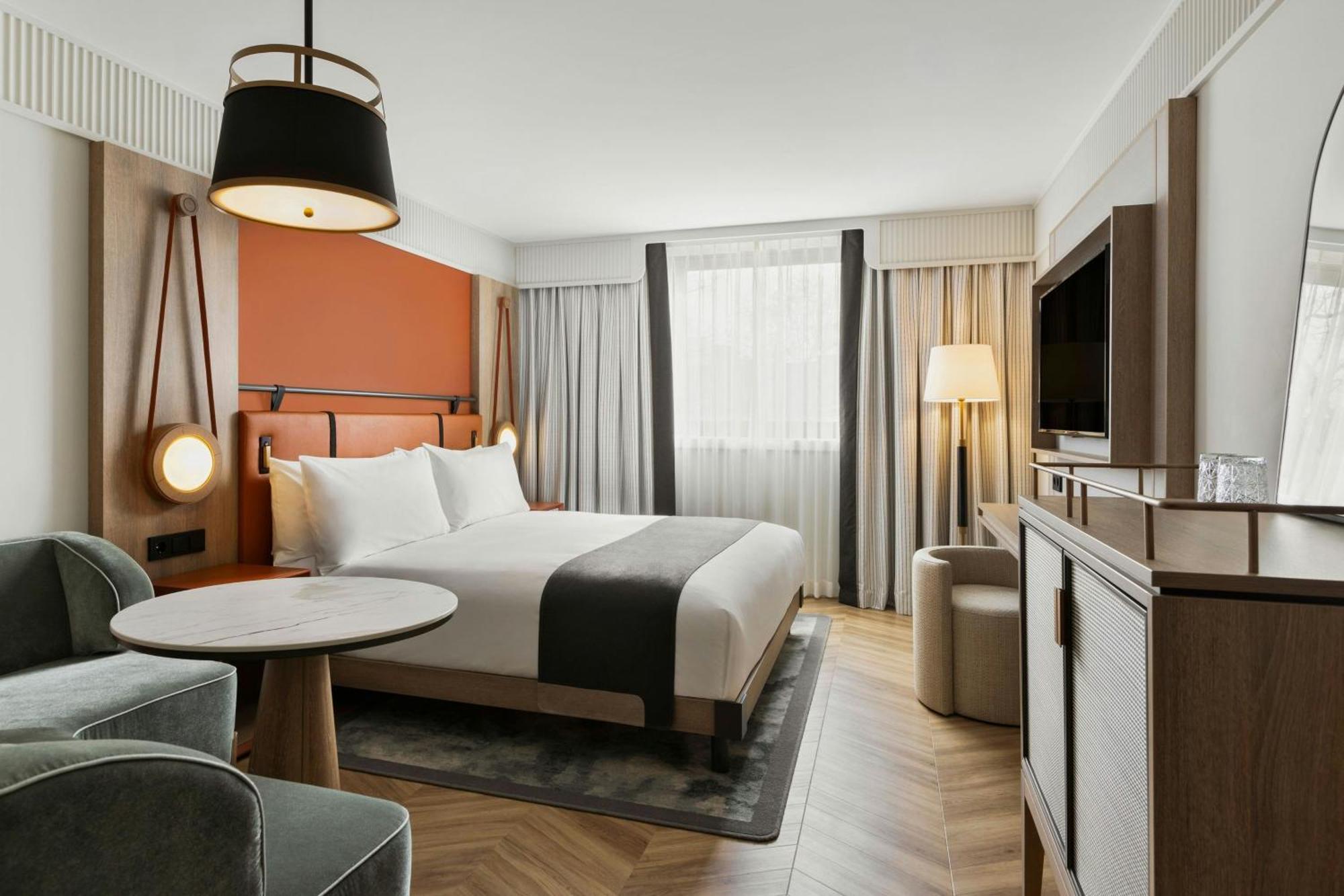 Superior King Room