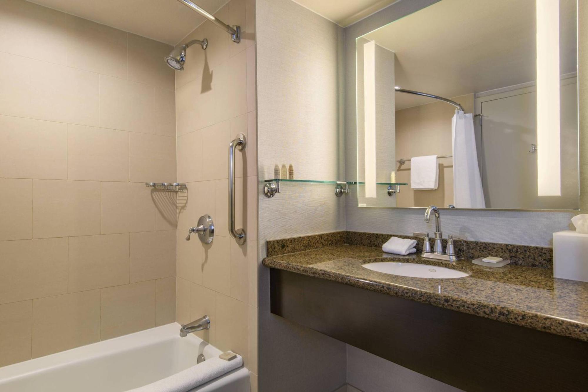 King Room No Resort Fees