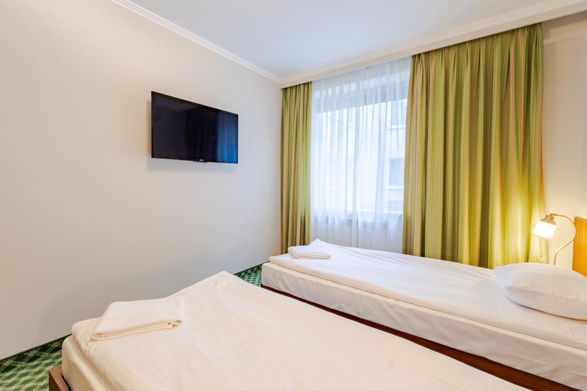 Twin Room Air Condition