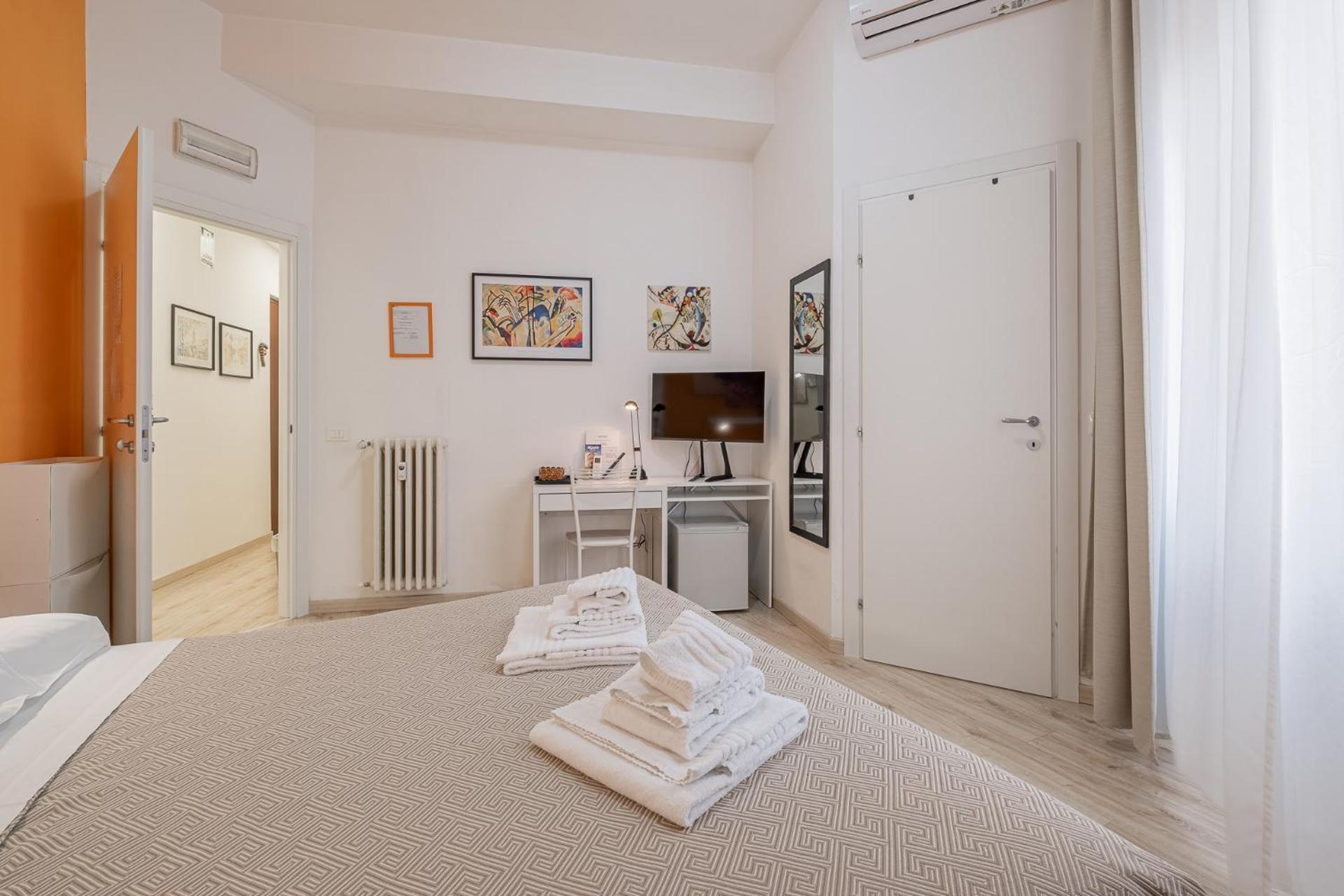 Double Room Private Bathroom