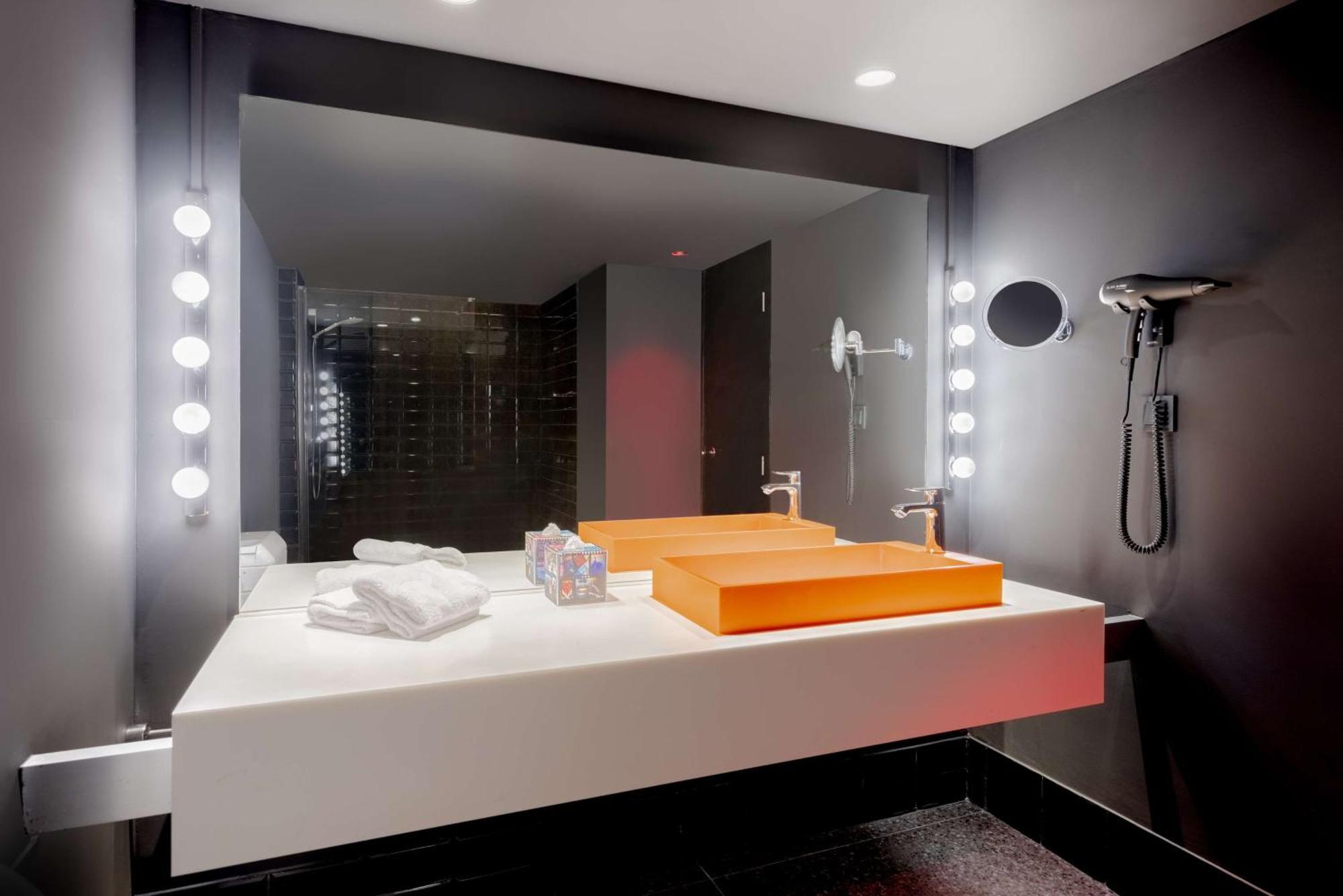 nhow Skyline View Room
