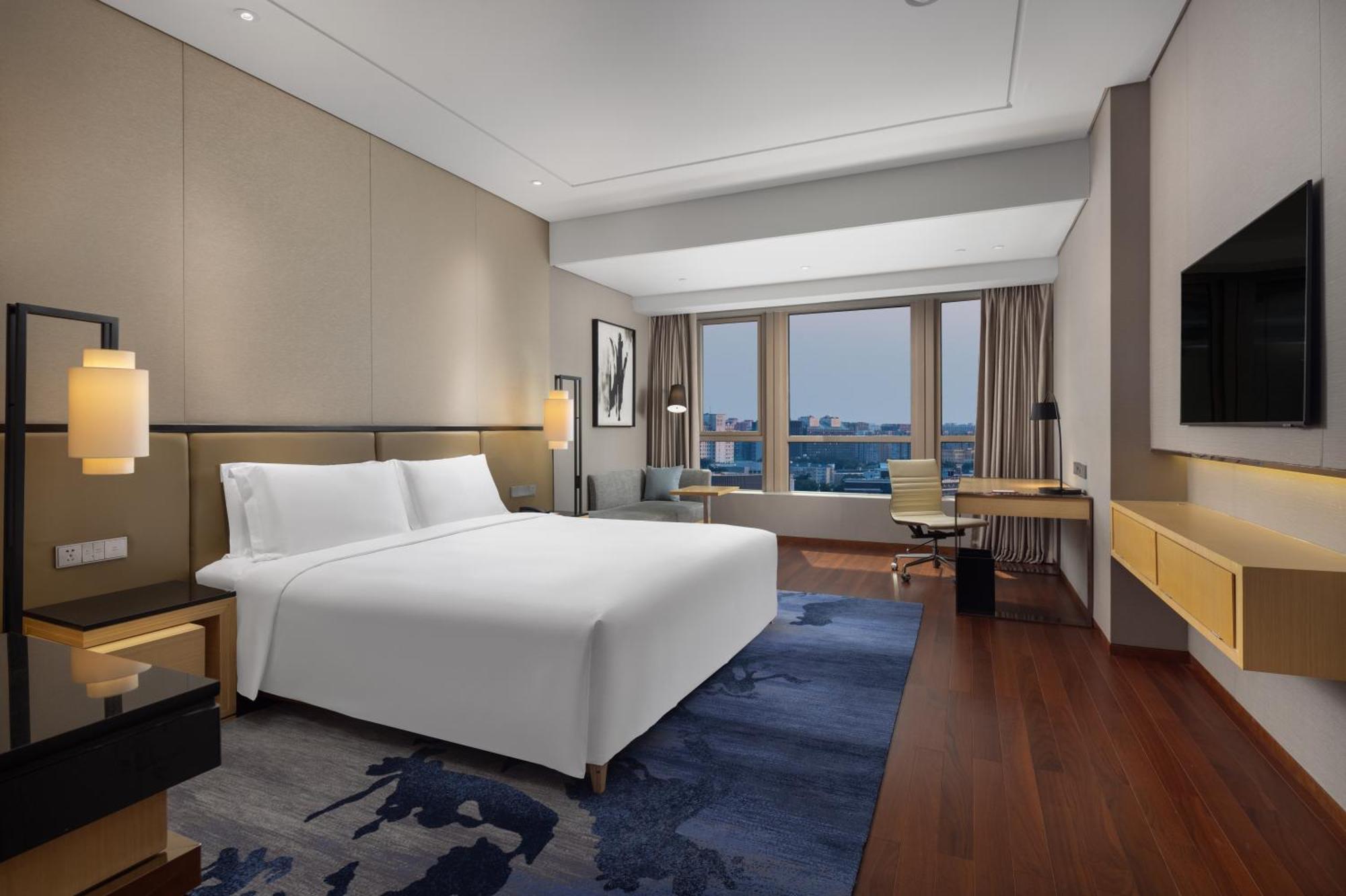 Grand Premier Room King,1646352452:JPEG