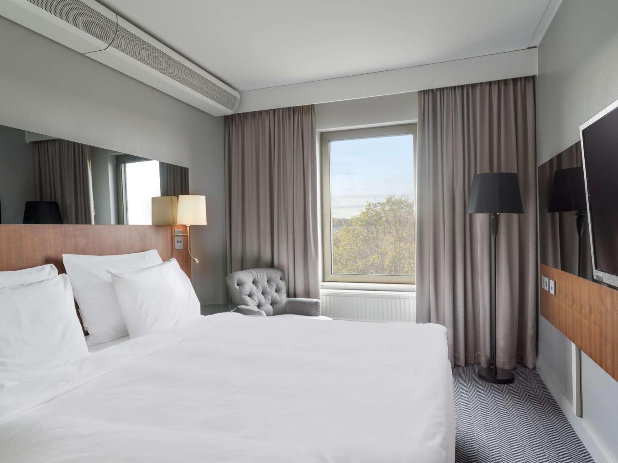 Net Zero Standard Room