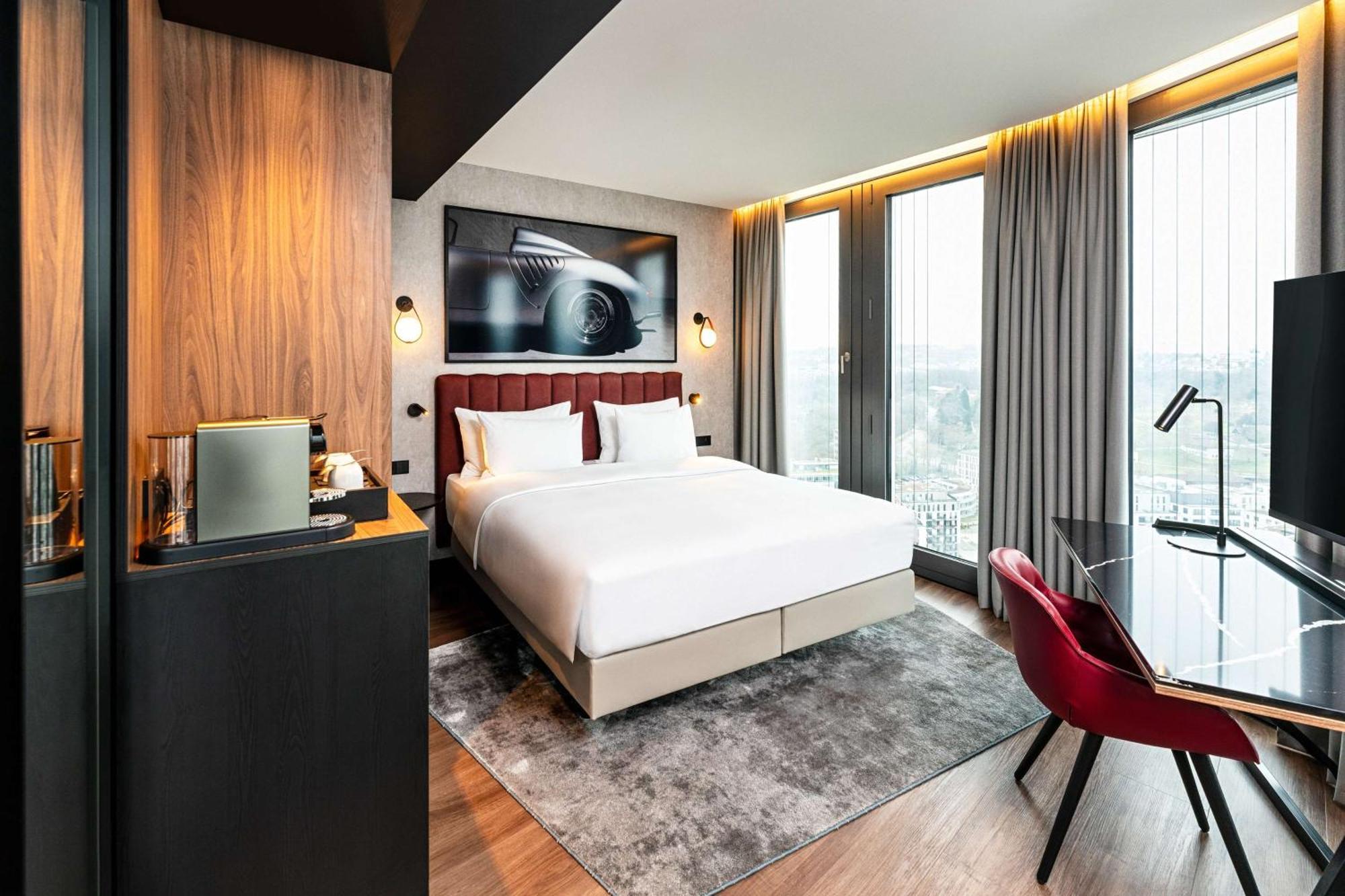 Superior Room Corner