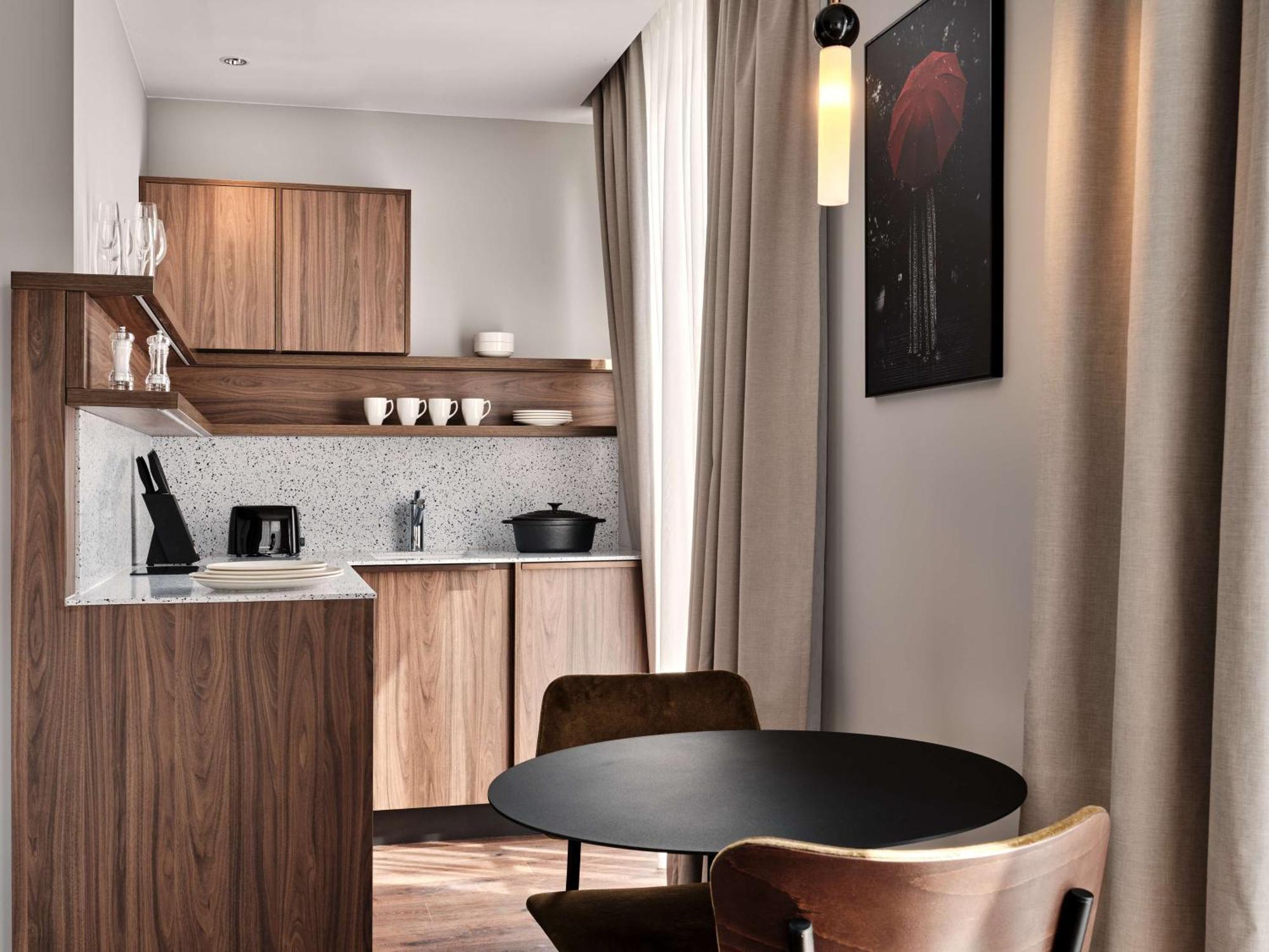 One-Bedroom Apartment with Terrace - Annex Building,1656394371:JPEG