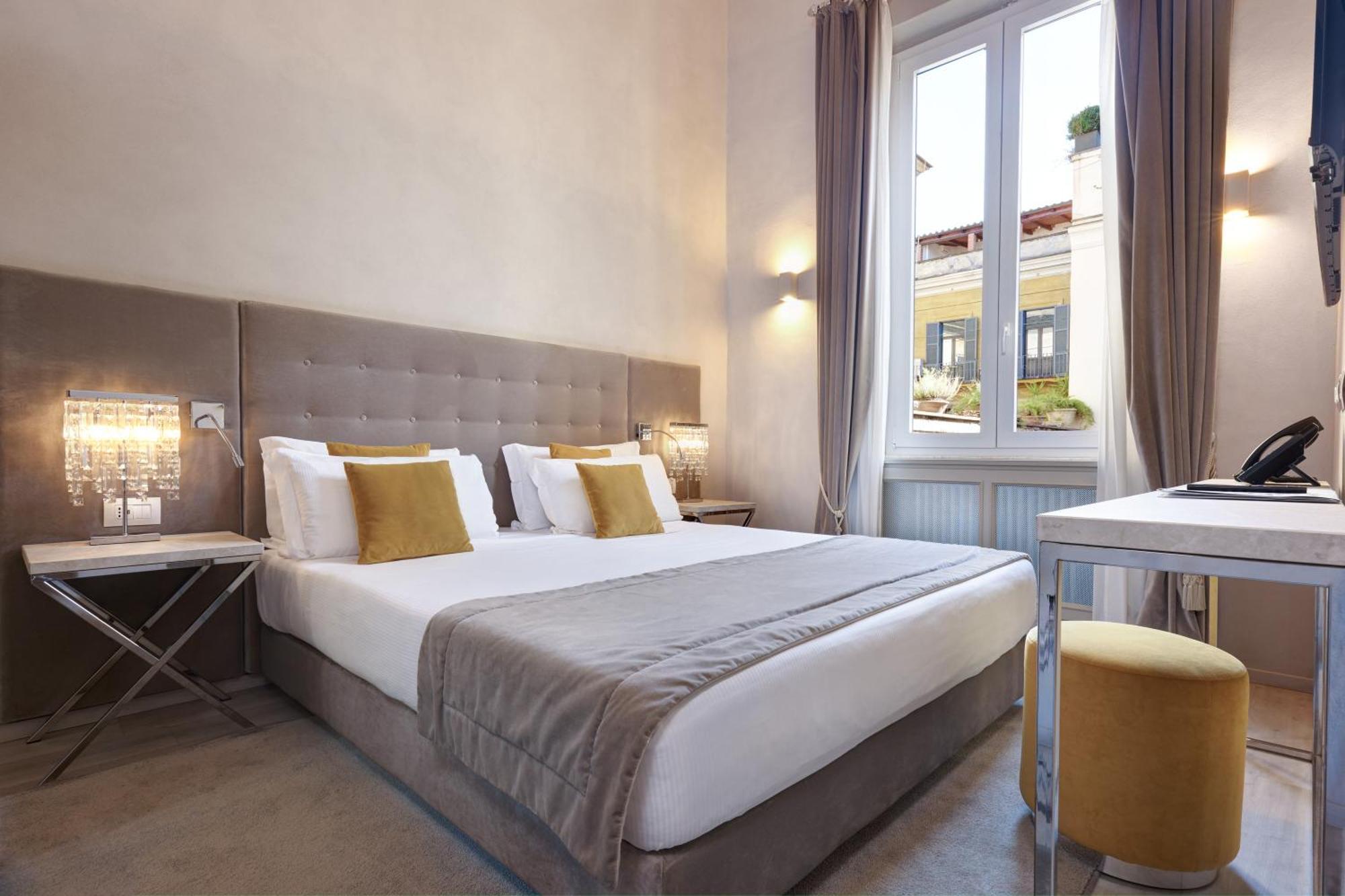 Classic Double Room