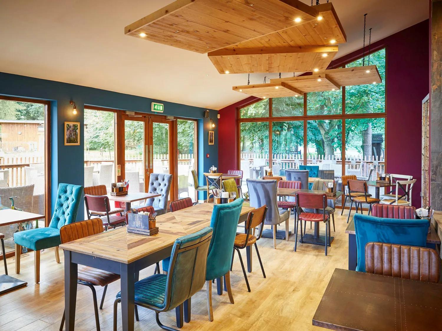 Silver Birch Cabin (pet-friendly)