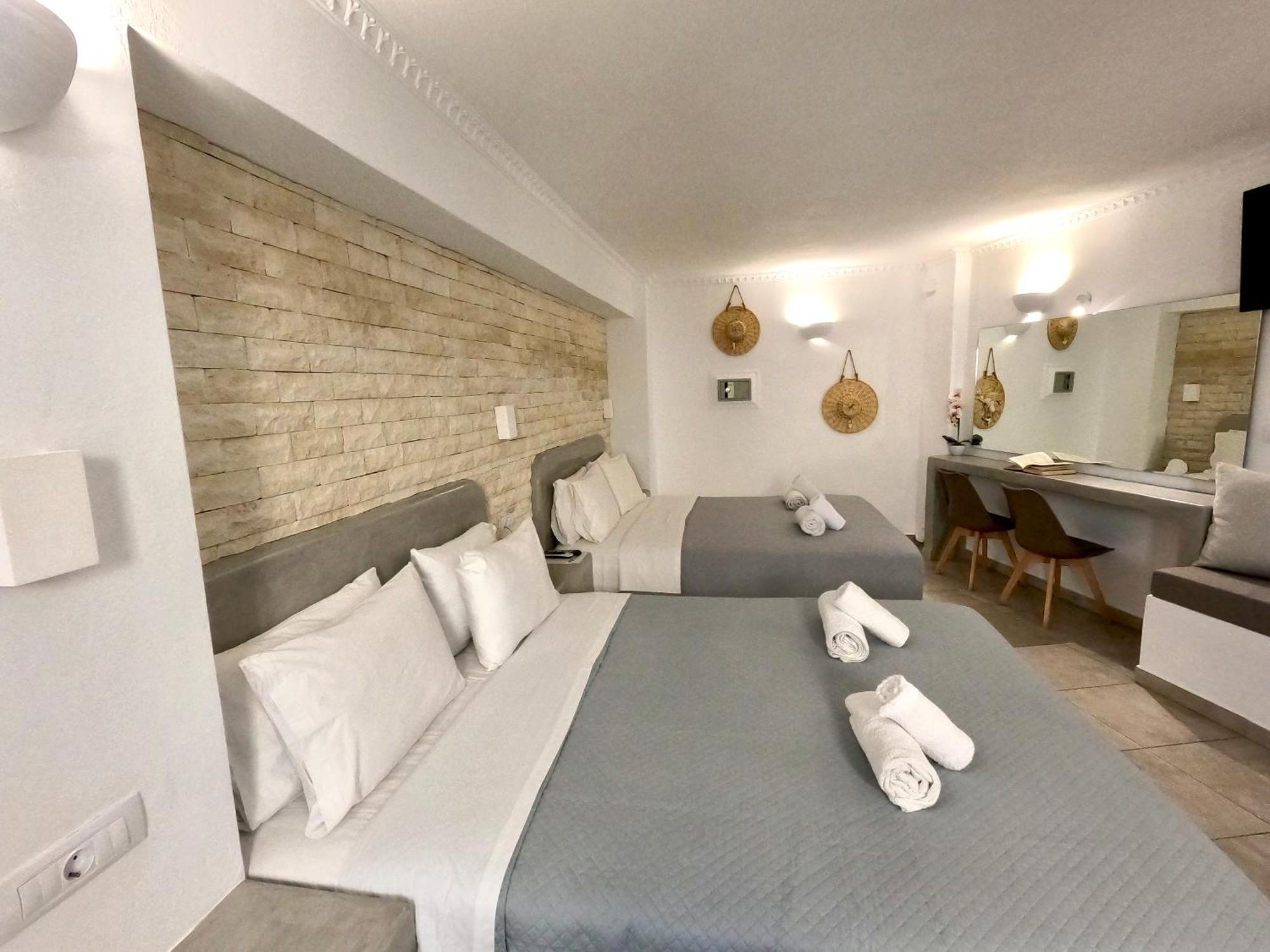 Economy Quadruple Room