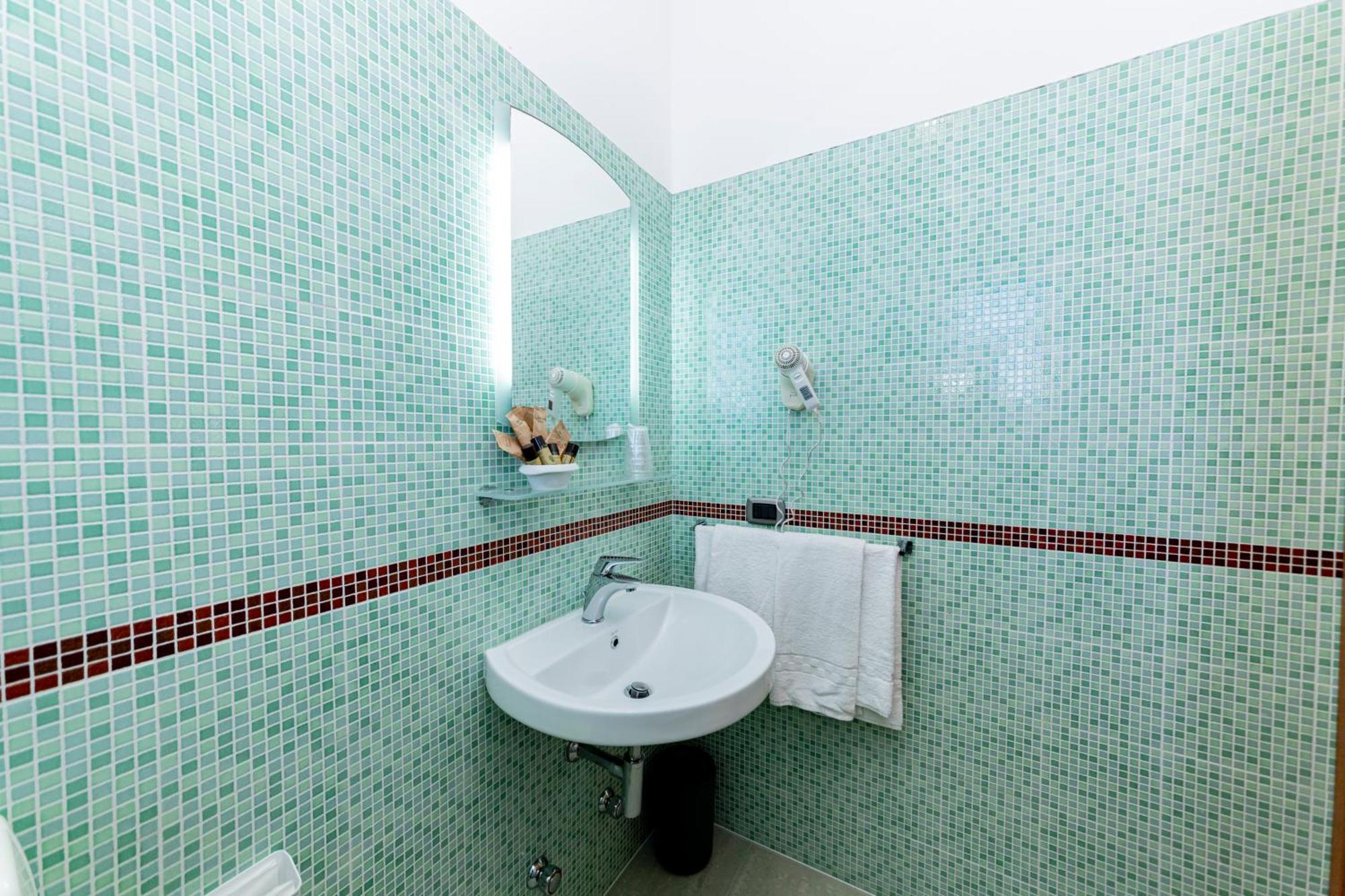 Quadruple Room Sea View