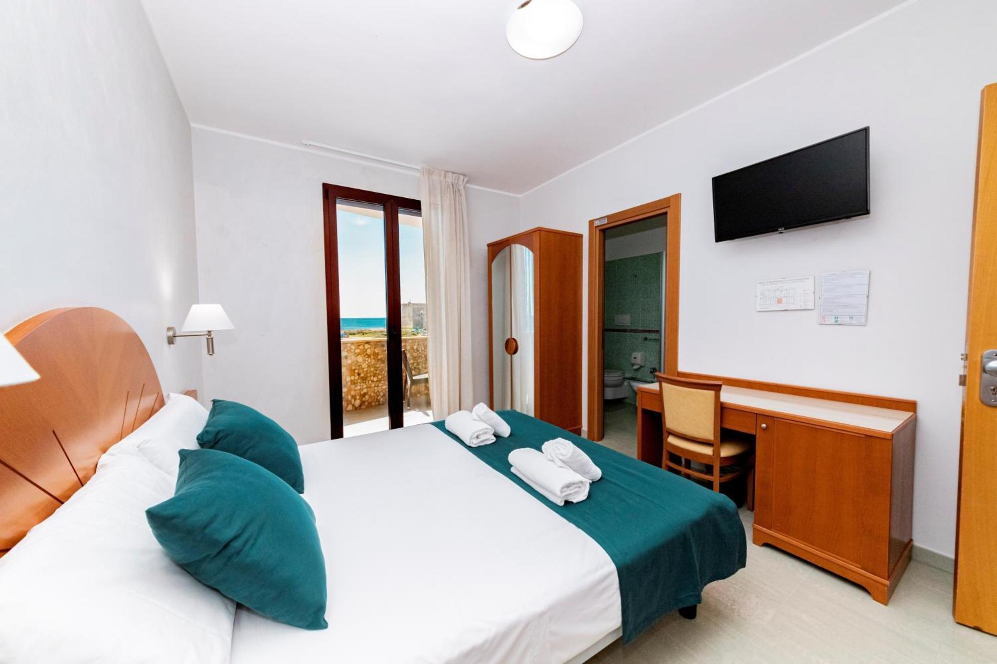 Double Room Balcony Sea View
