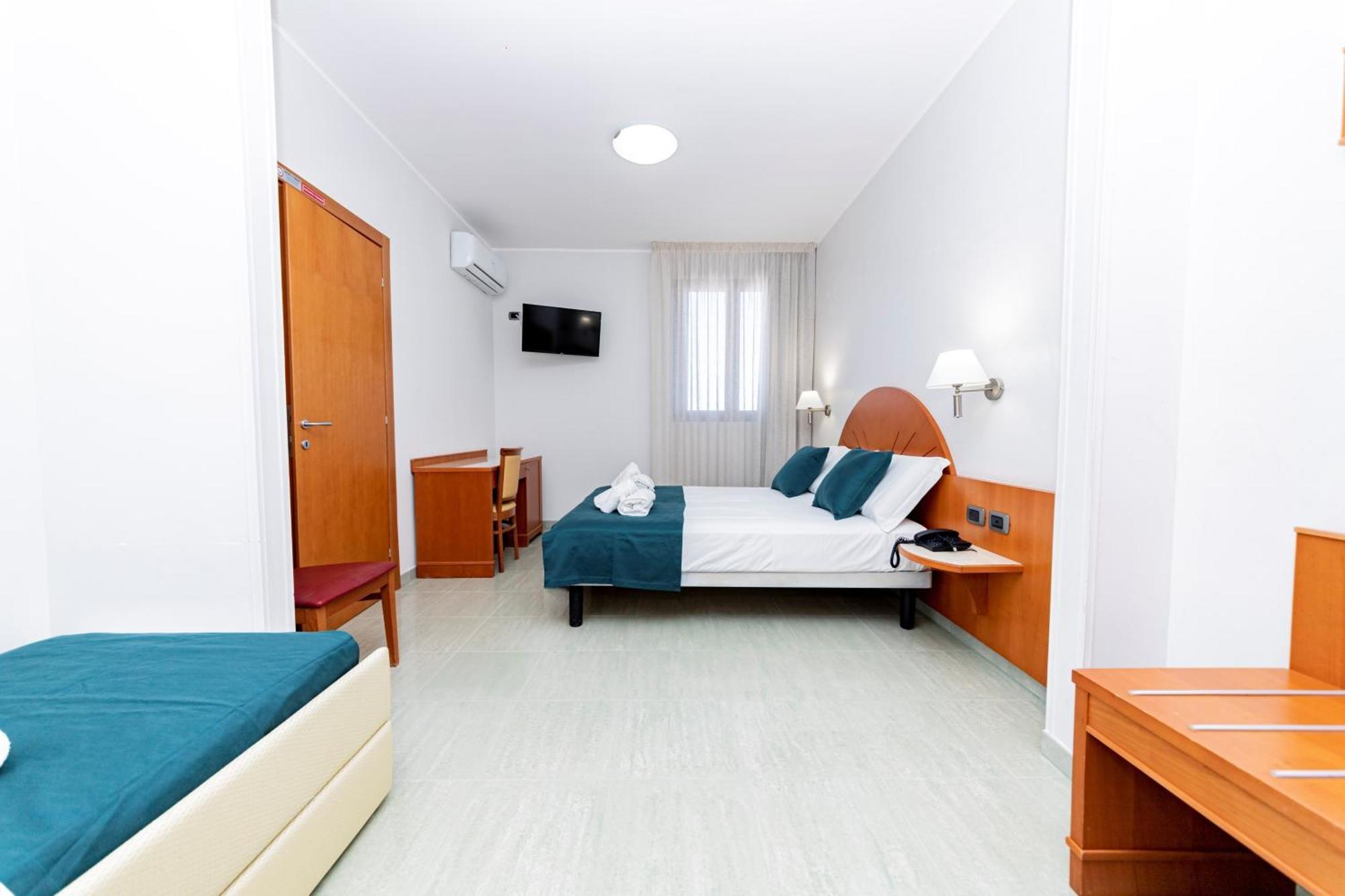 Quadruple Room Disability Access
