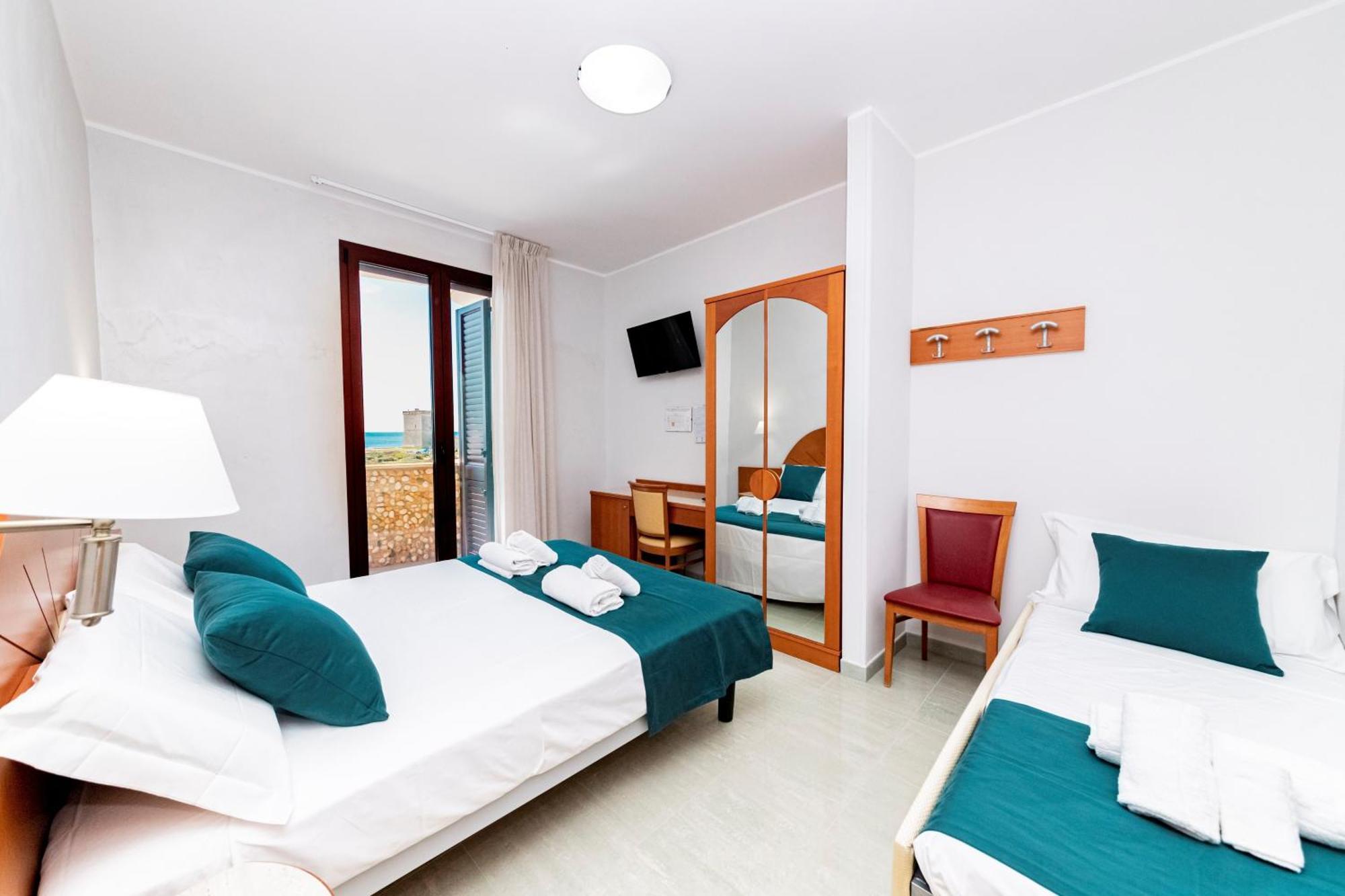 Triple Room Sea View