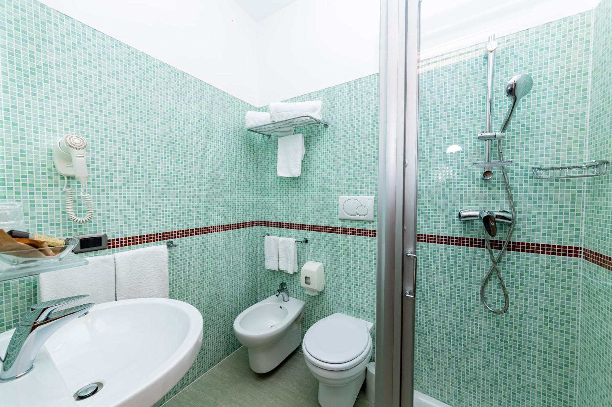 Deluxe Double Room Side Sea View