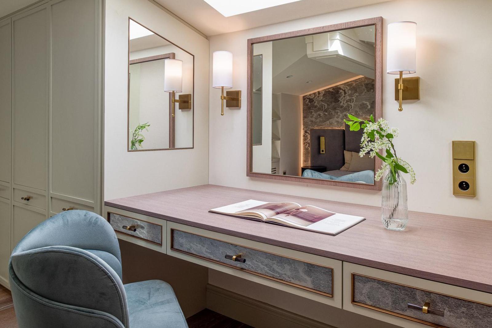 Four-Room Apartment