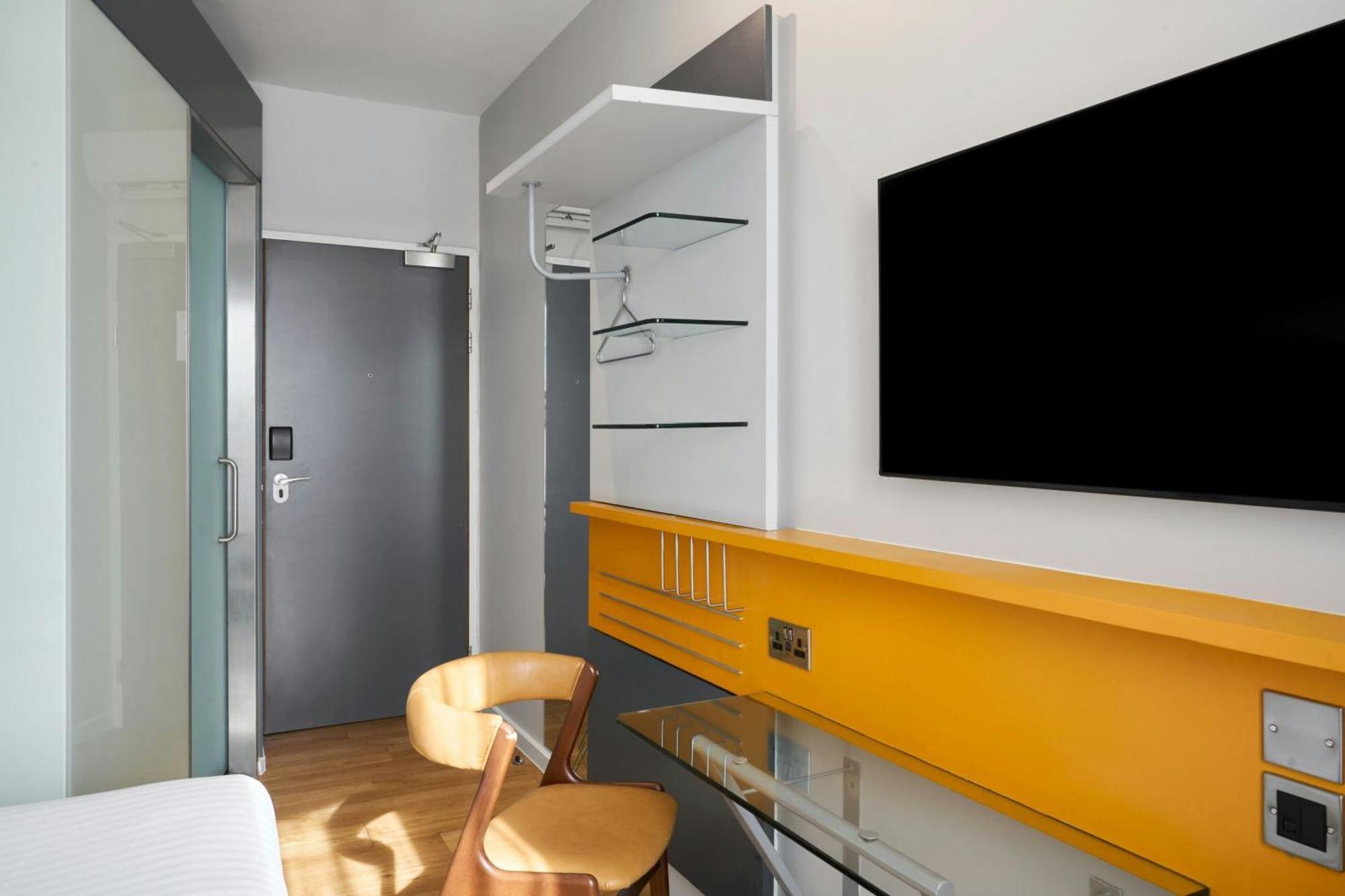 Efficient Double Room
