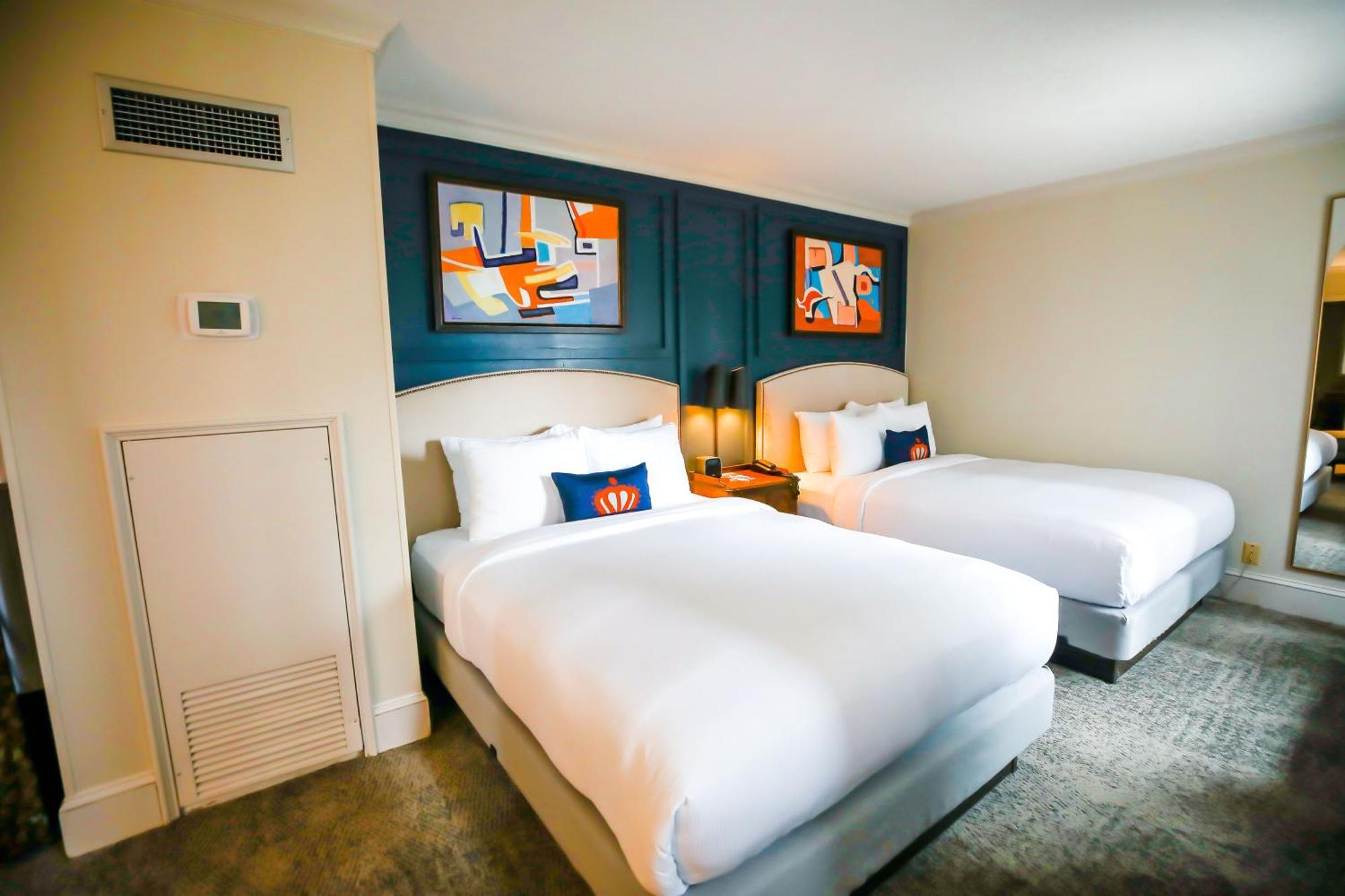Queen Room Two Queen Beds