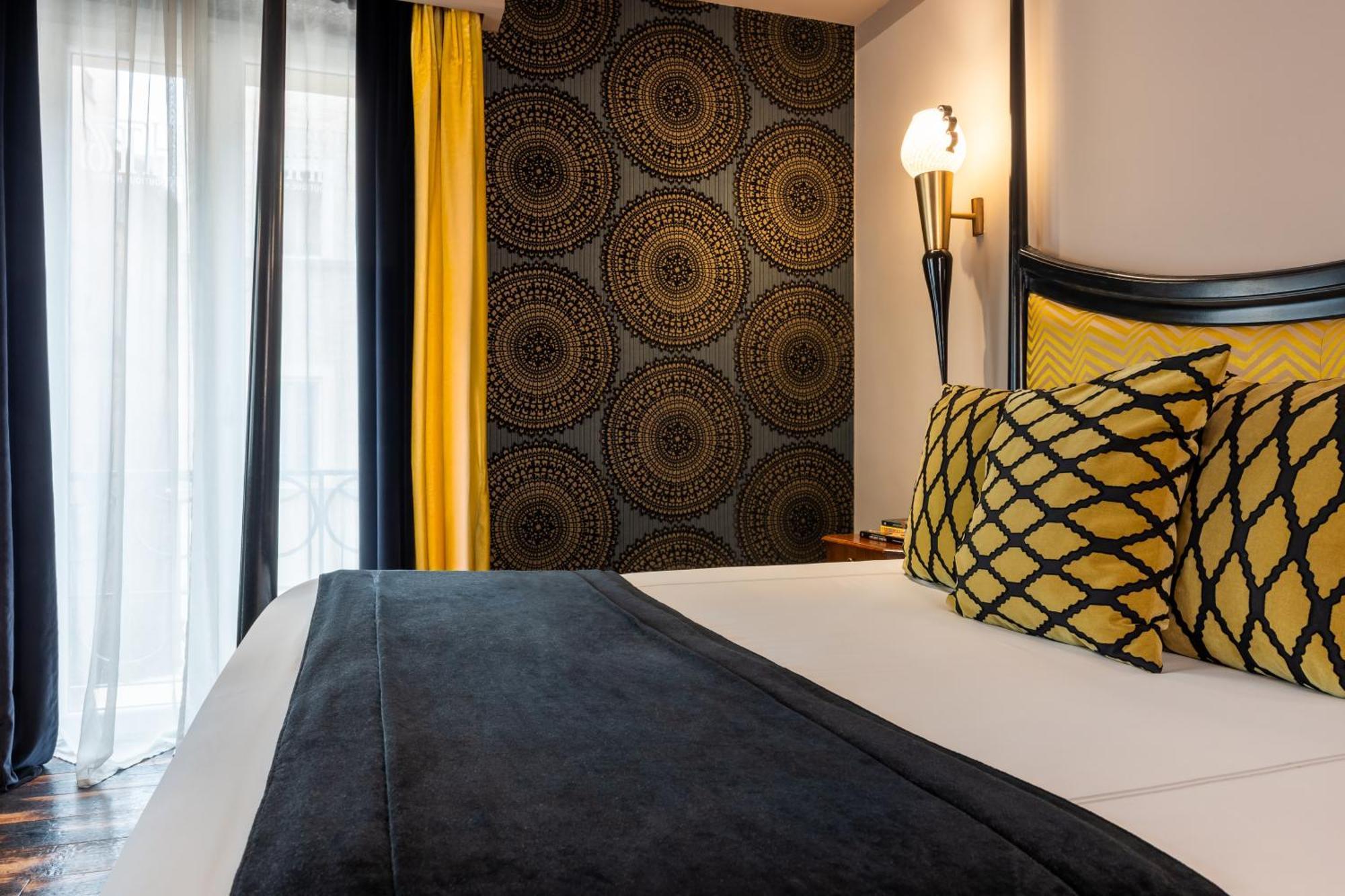 Quarto Superior com Cama de Casal ou 2 de Solteiro